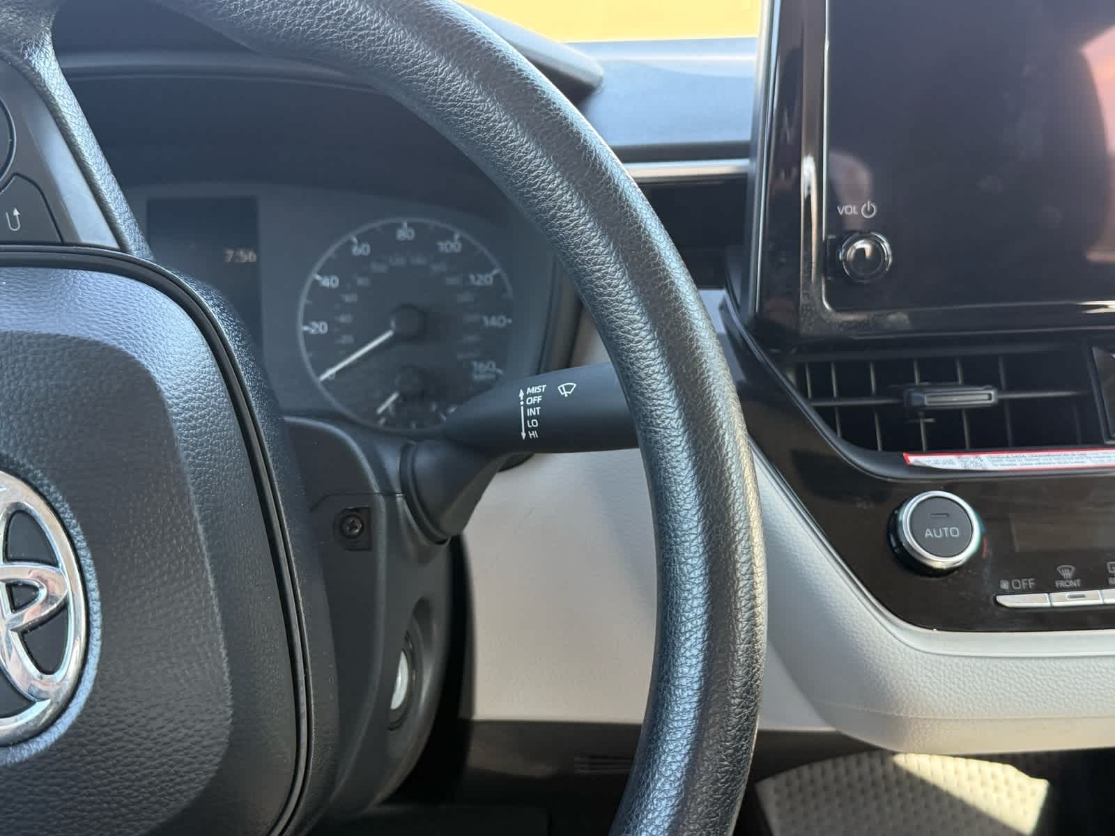Thumbnail: 2025 Toyota Corolla - 20