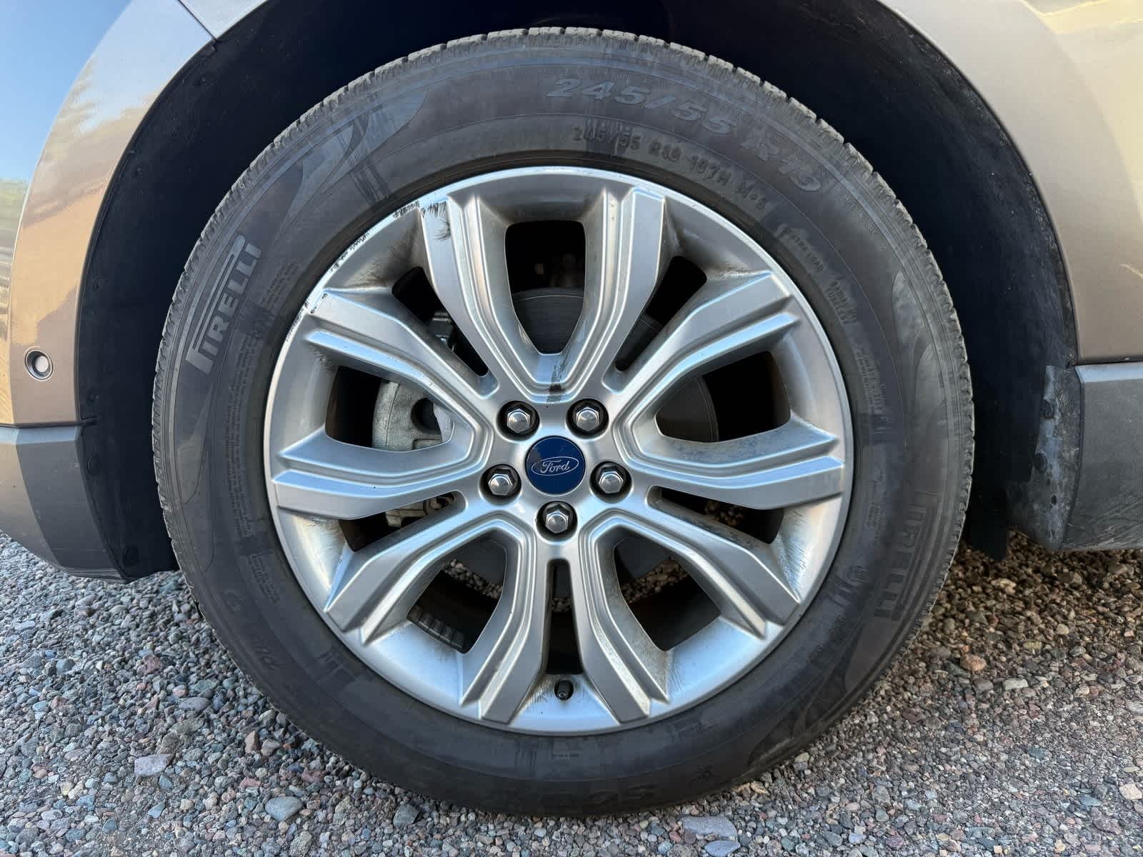 Thumbnail: 2019 Ford Edge - 6