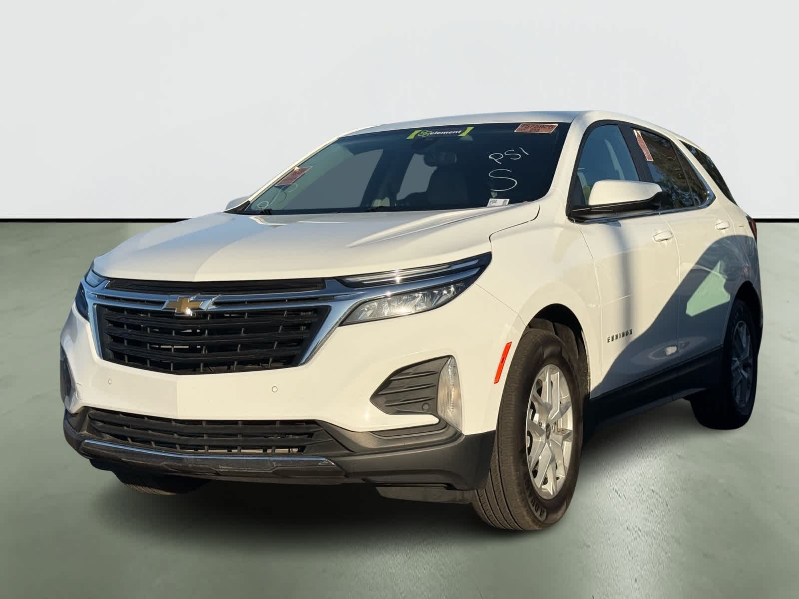 2023 Chevrolet Equinox LT 2
