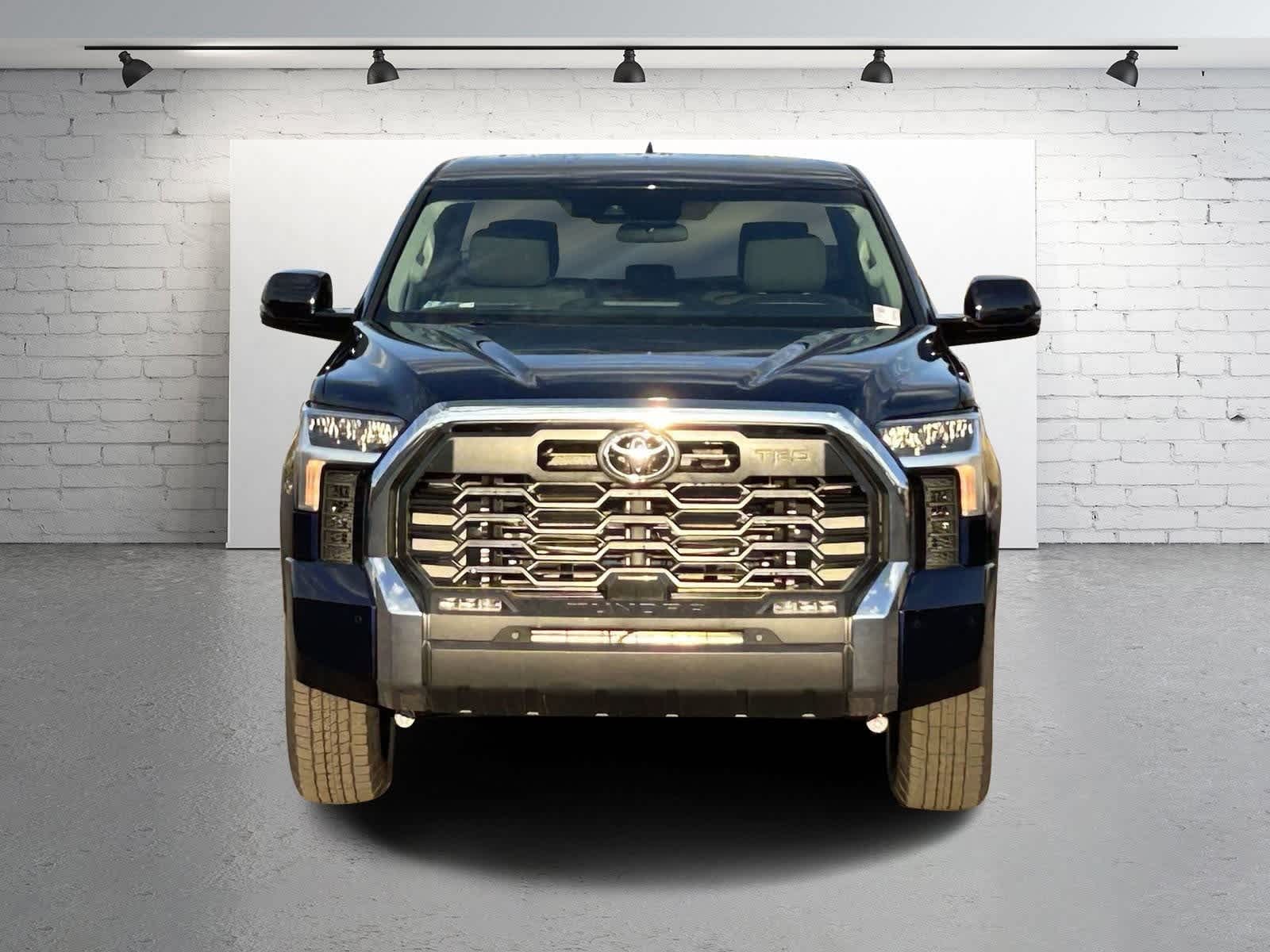 Thumbnail: 2024 Toyota Tundra - 9