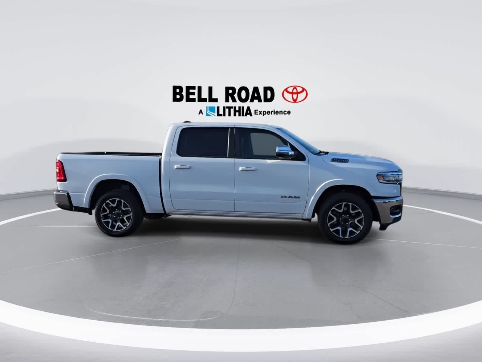 Thumbnail: 2025 RAM 1500 - 9