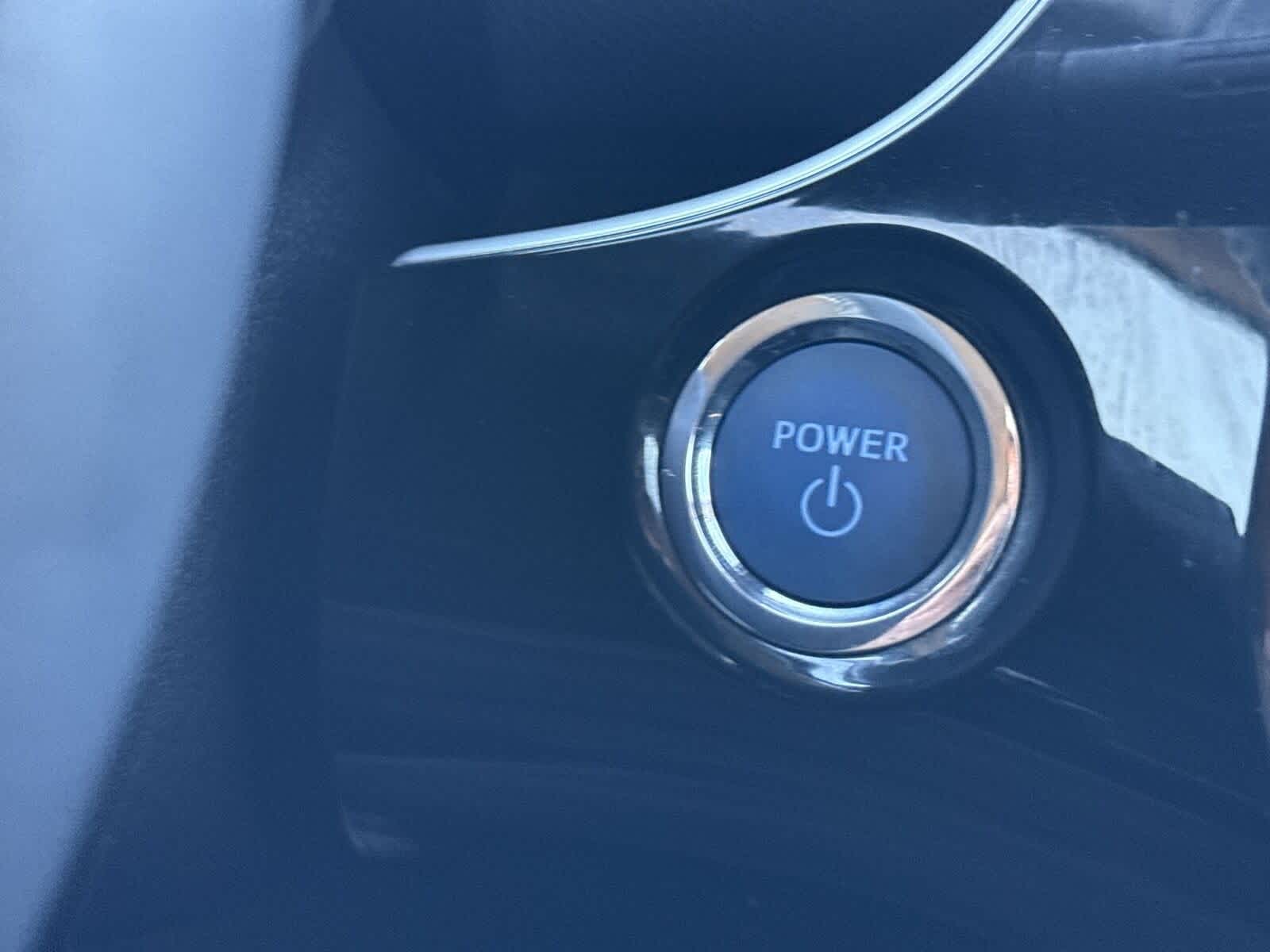 Thumbnail: 2017 Toyota Prius Prime - 26