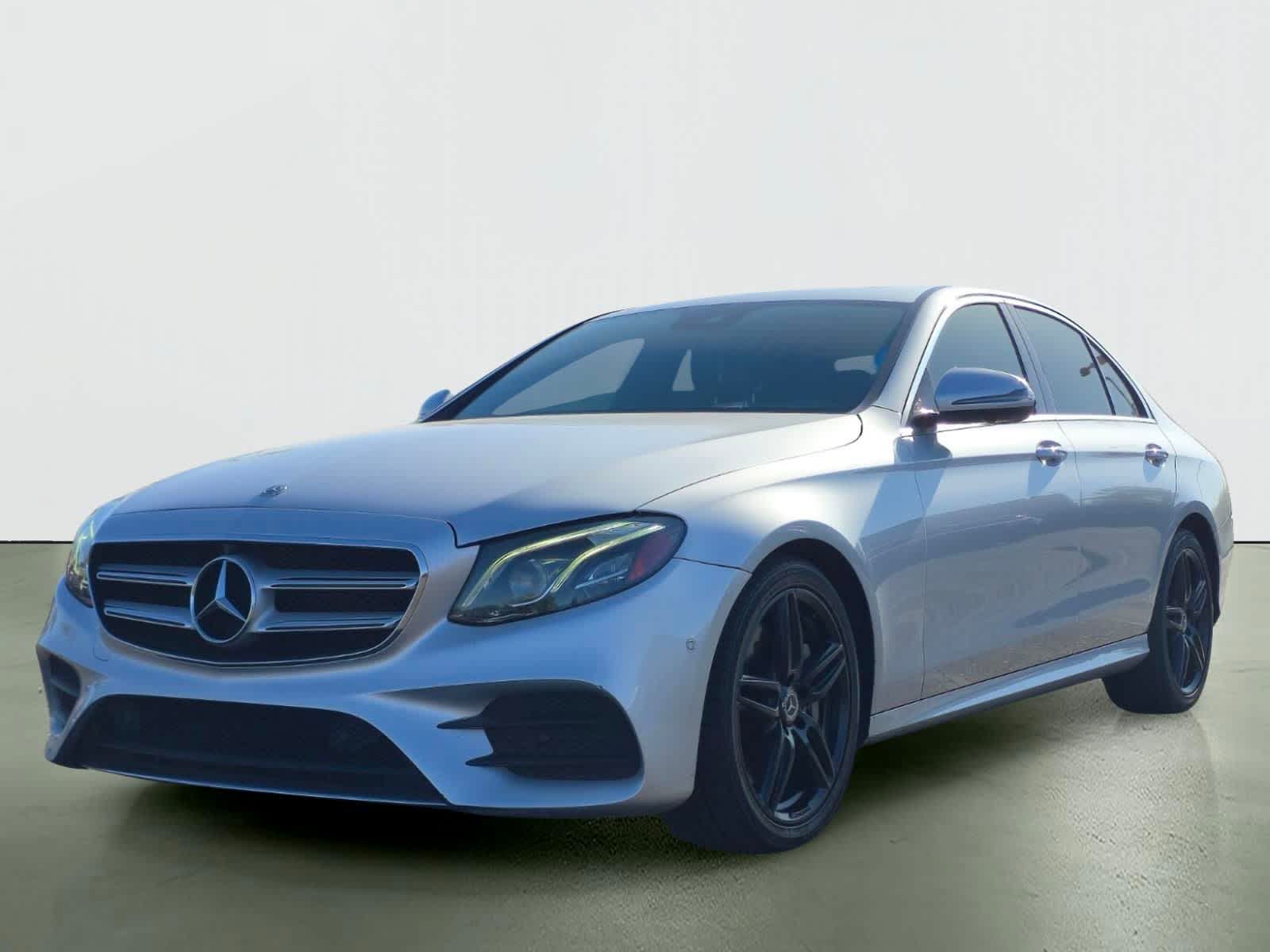 Thumbnail: 2019 Mercedes-Benz E-Class - 2