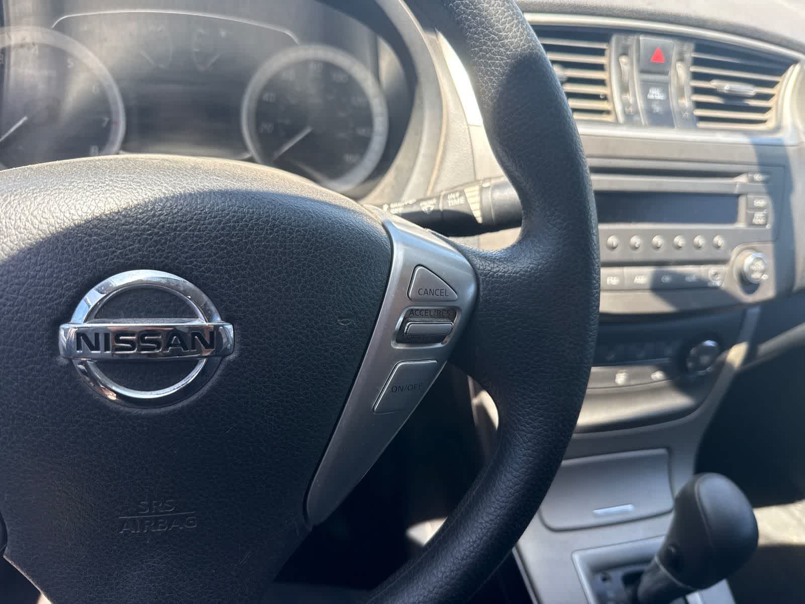 Thumbnail: 2013 Nissan Sentra - 17