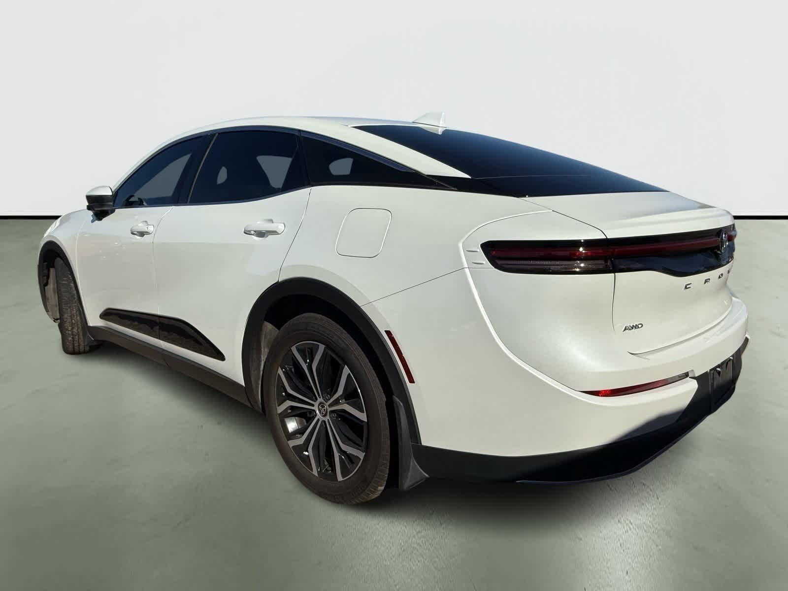 Thumbnail: 2023 Toyota Crown - 3