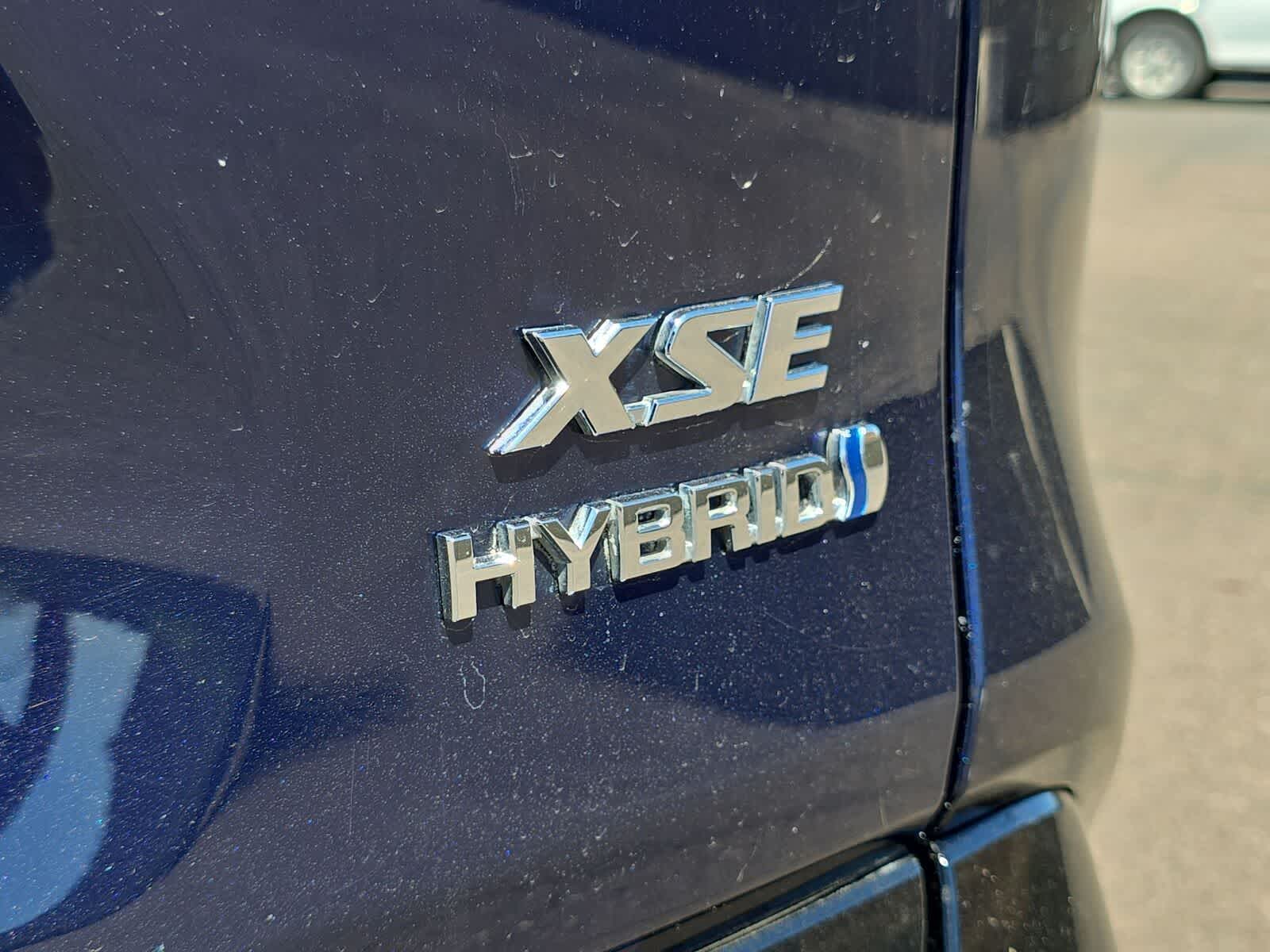 Thumbnail: 2020 Toyota RAV4 - 33