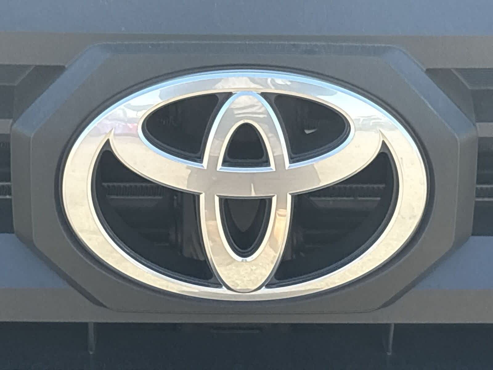 Thumbnail: 2025 Toyota Tacoma - 33