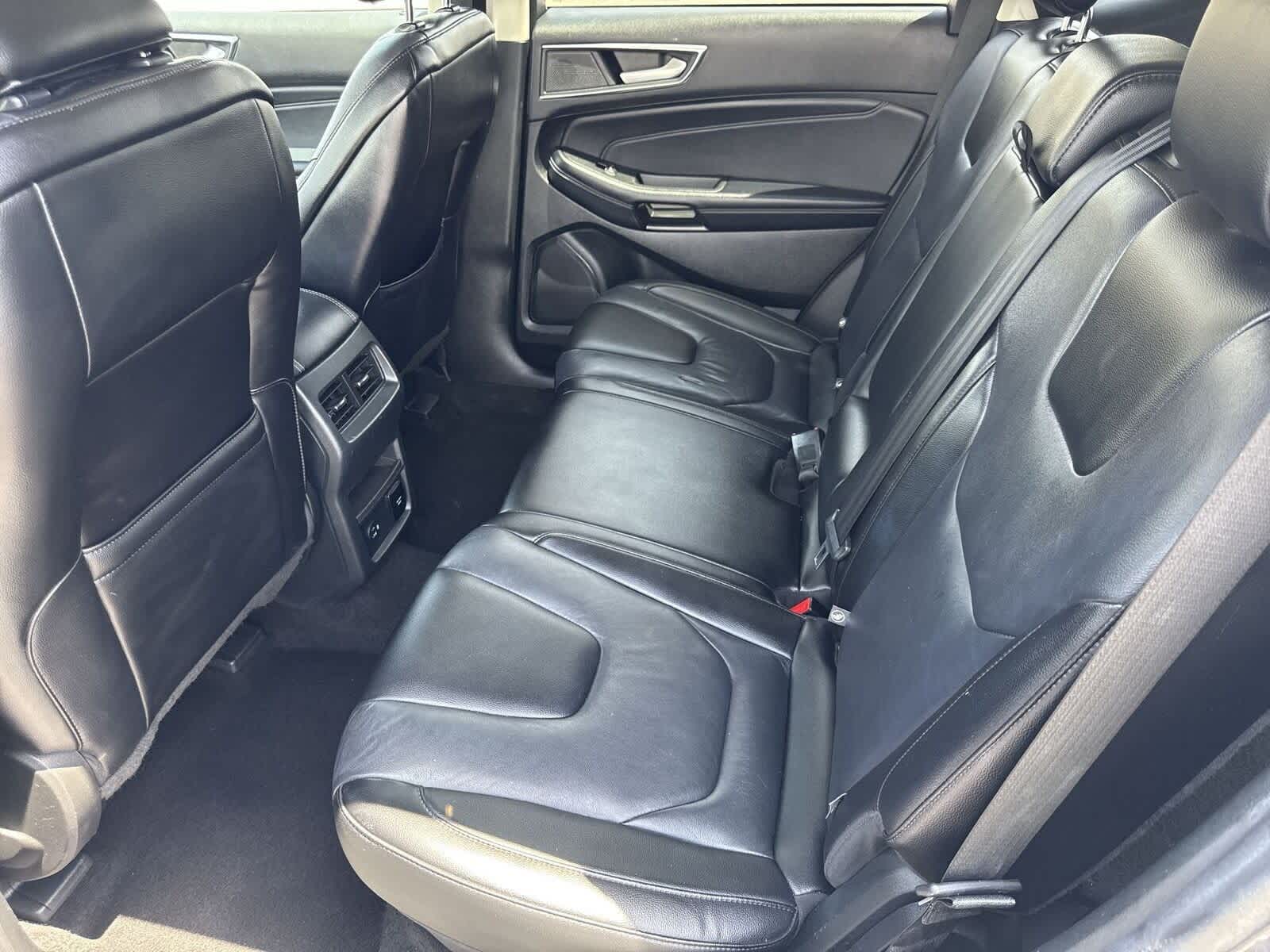 Thumbnail: 2022 Ford Edge - 14