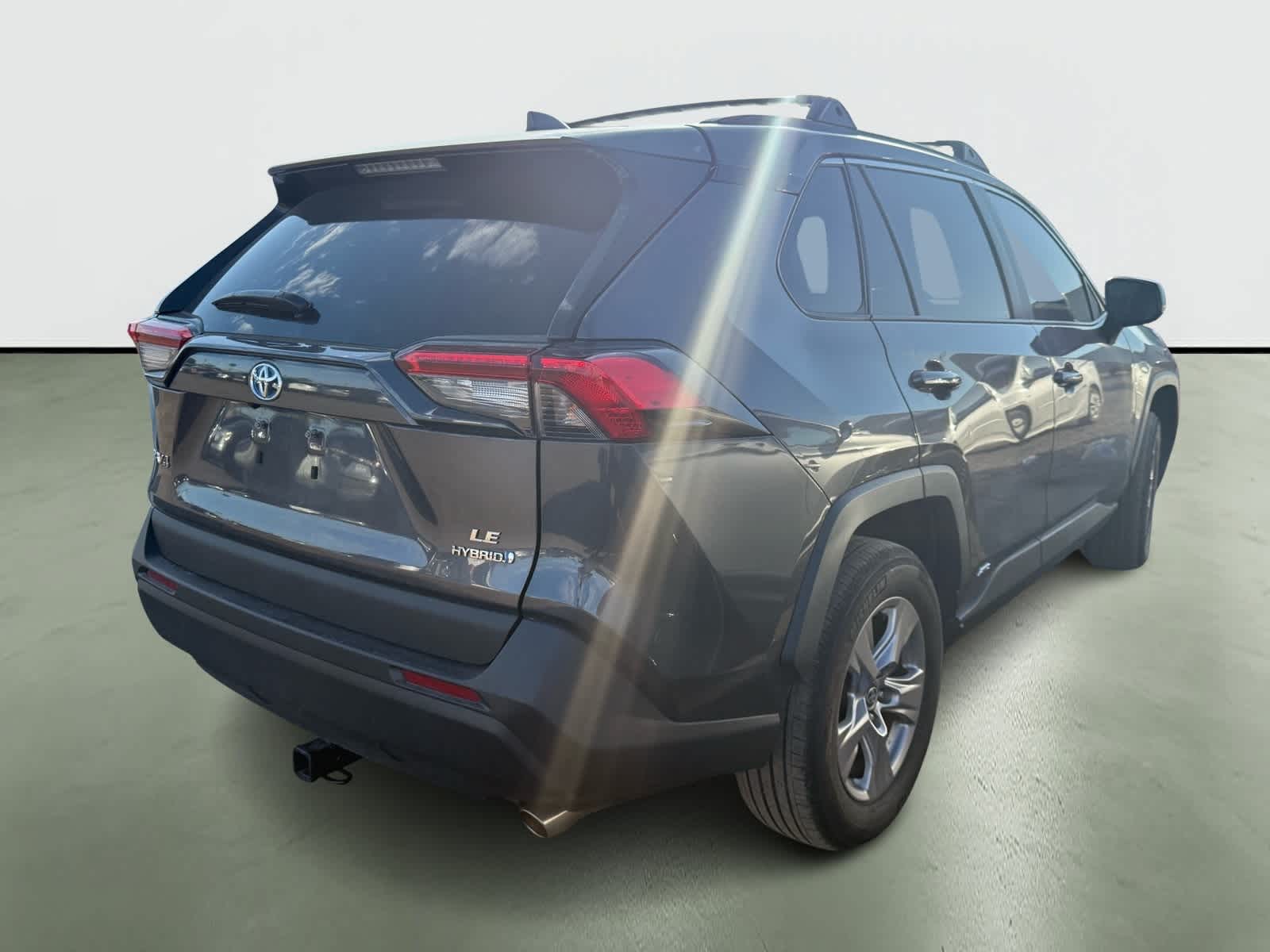 Thumbnail: 2022 Toyota RAV4 - 4