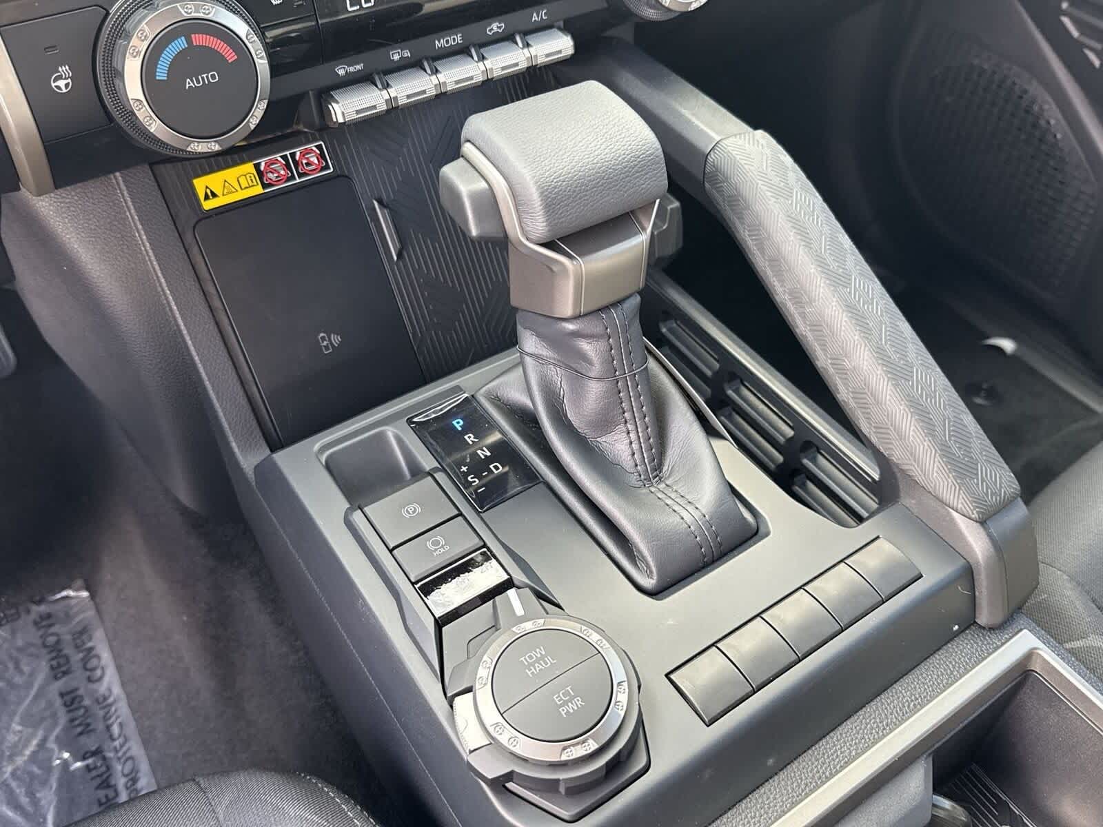 Thumbnail: 2025 Toyota Tacoma - 25