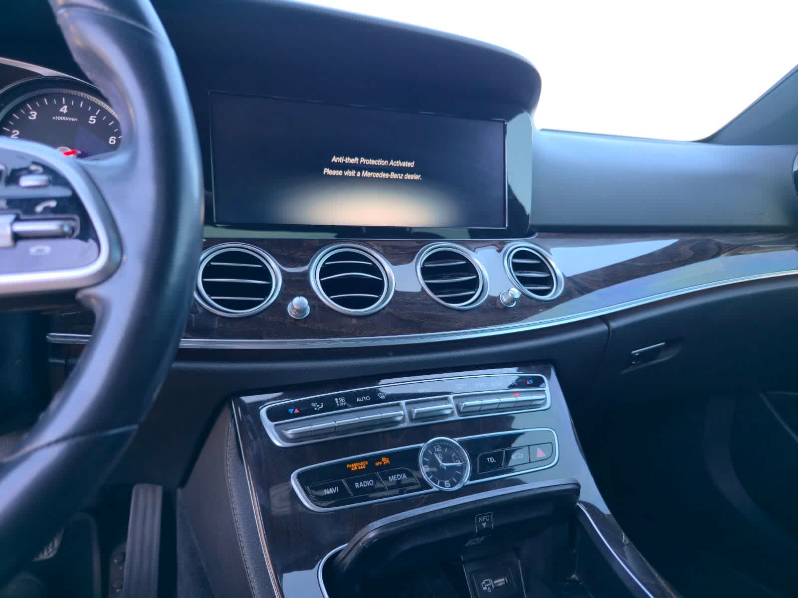 Thumbnail: 2019 Mercedes-Benz E-Class - 13