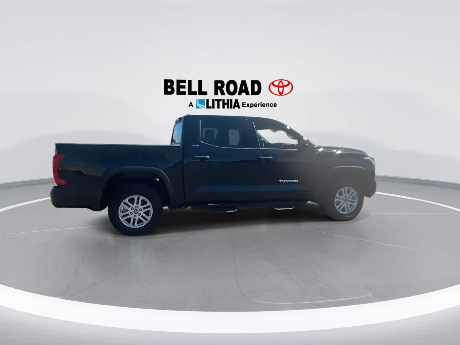 Thumbnail: 2024 Toyota Tundra - 9