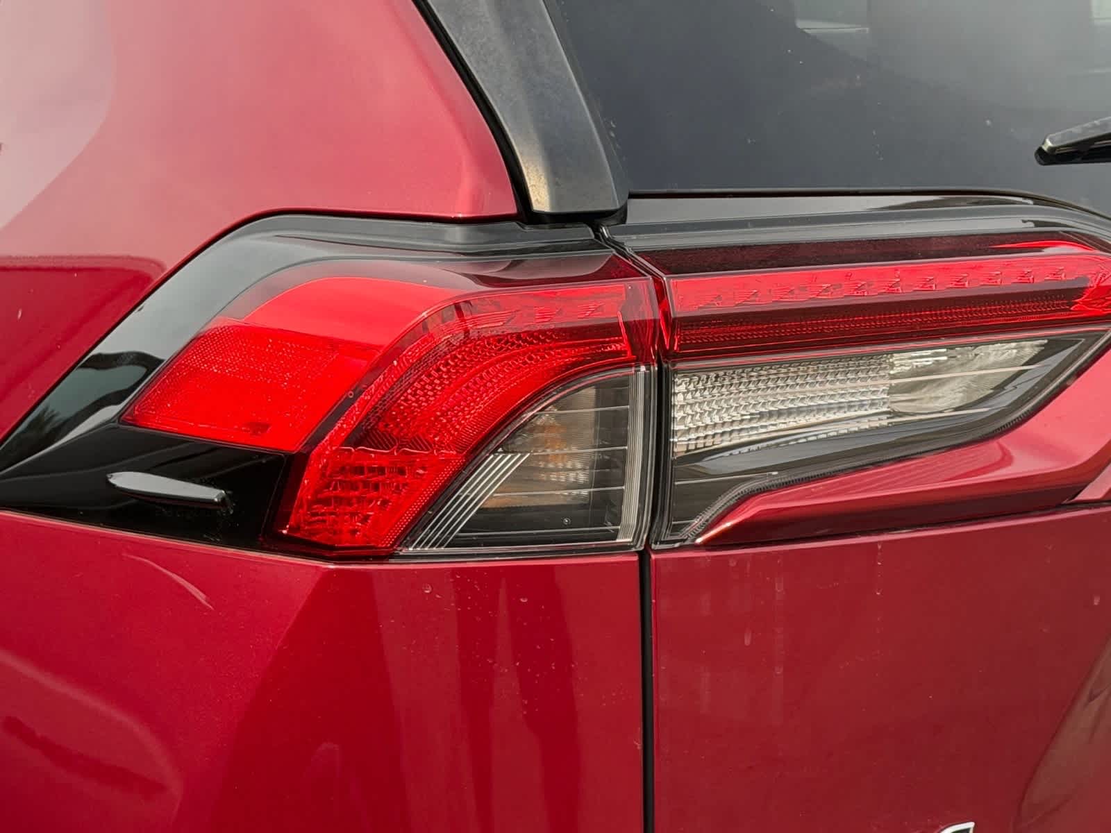 Thumbnail: 2021 Toyota RAV4 - 21