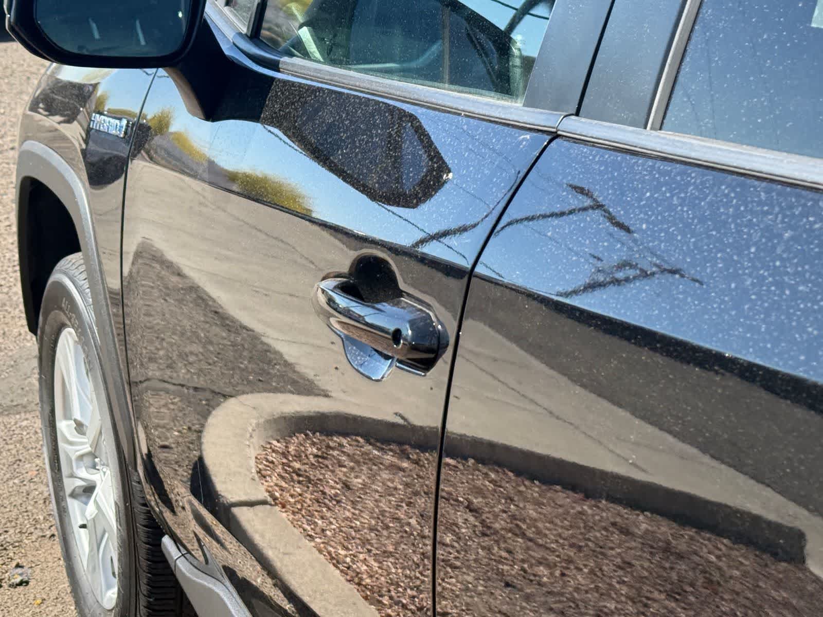 Thumbnail: 2021 Toyota RAV4 - 11