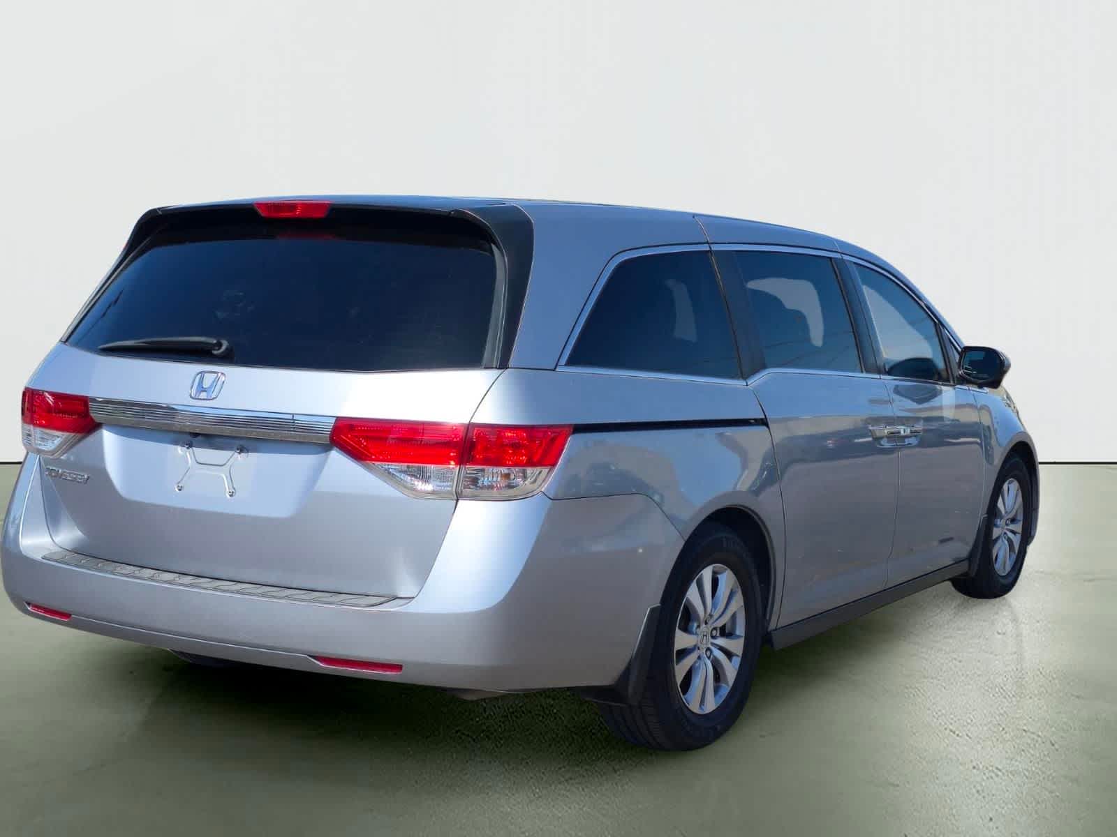 Thumbnail: 2016 Honda Odyssey - 12