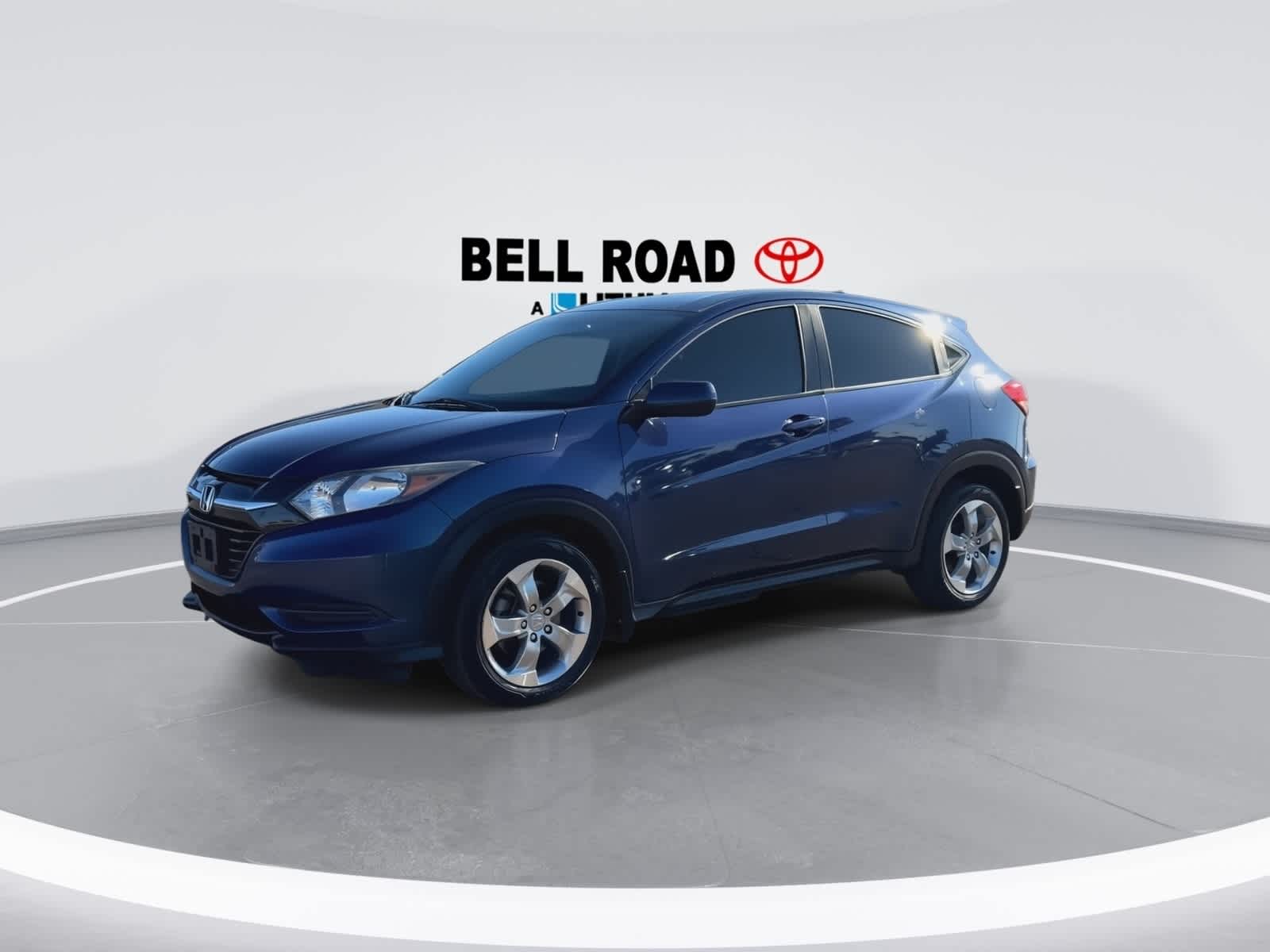 Thumbnail: 2017 Honda HR-V - 4