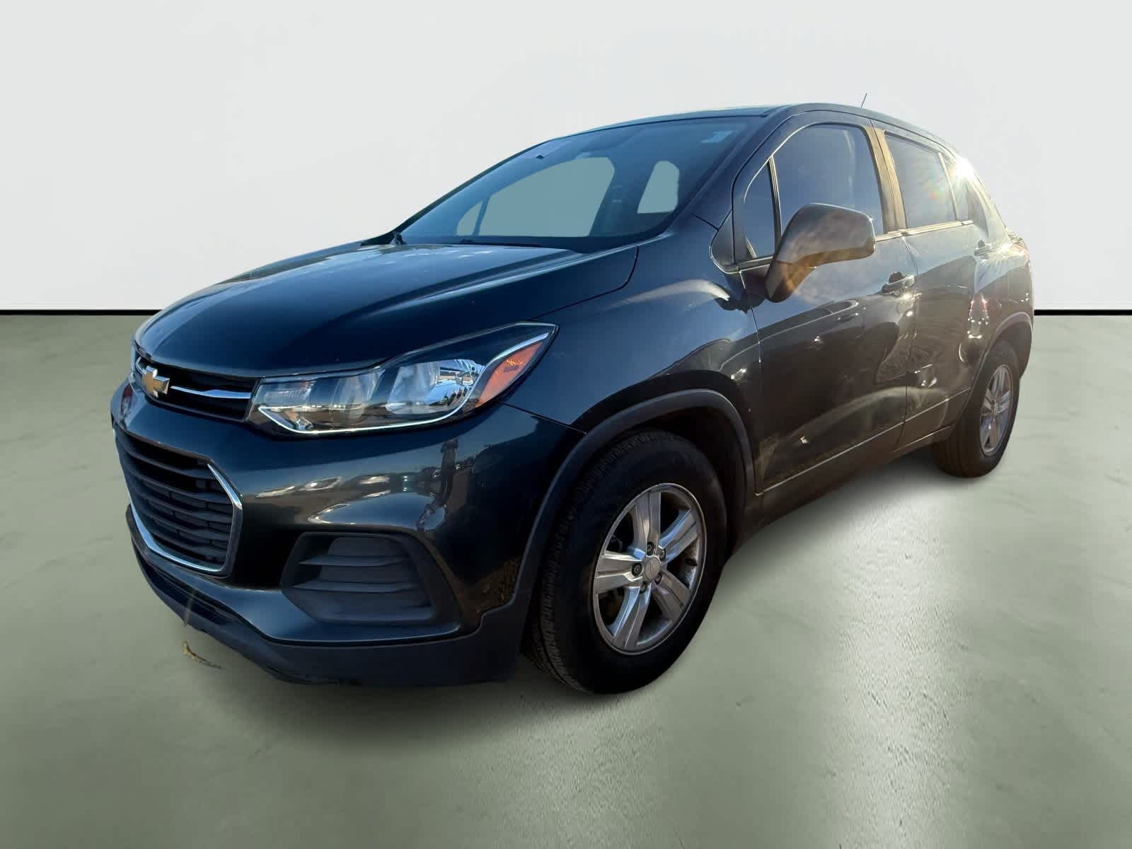 Thumbnail: 2020 Chevrolet Trax - 2