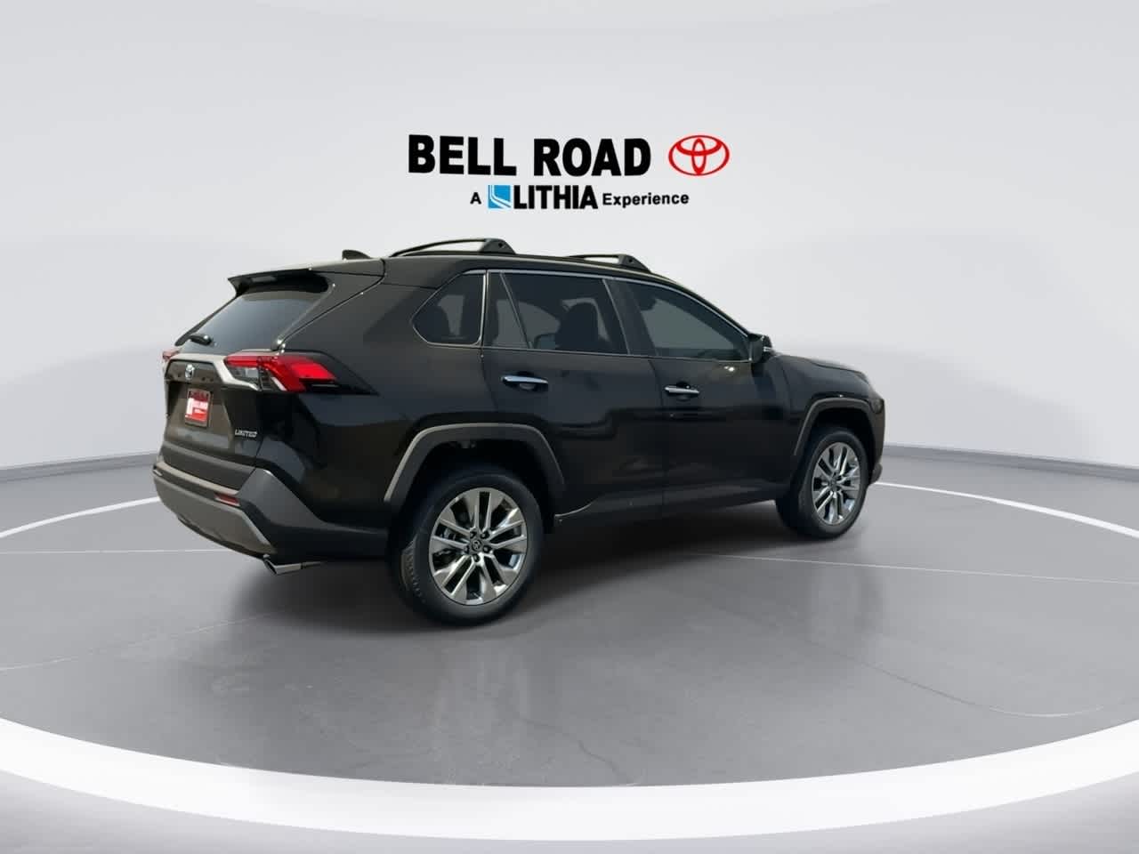 Thumbnail: 2025 Toyota RAV4 - 8