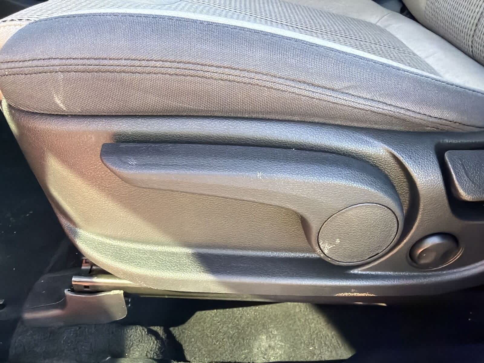 Thumbnail: 2023 Hyundai Santa Fe - 10