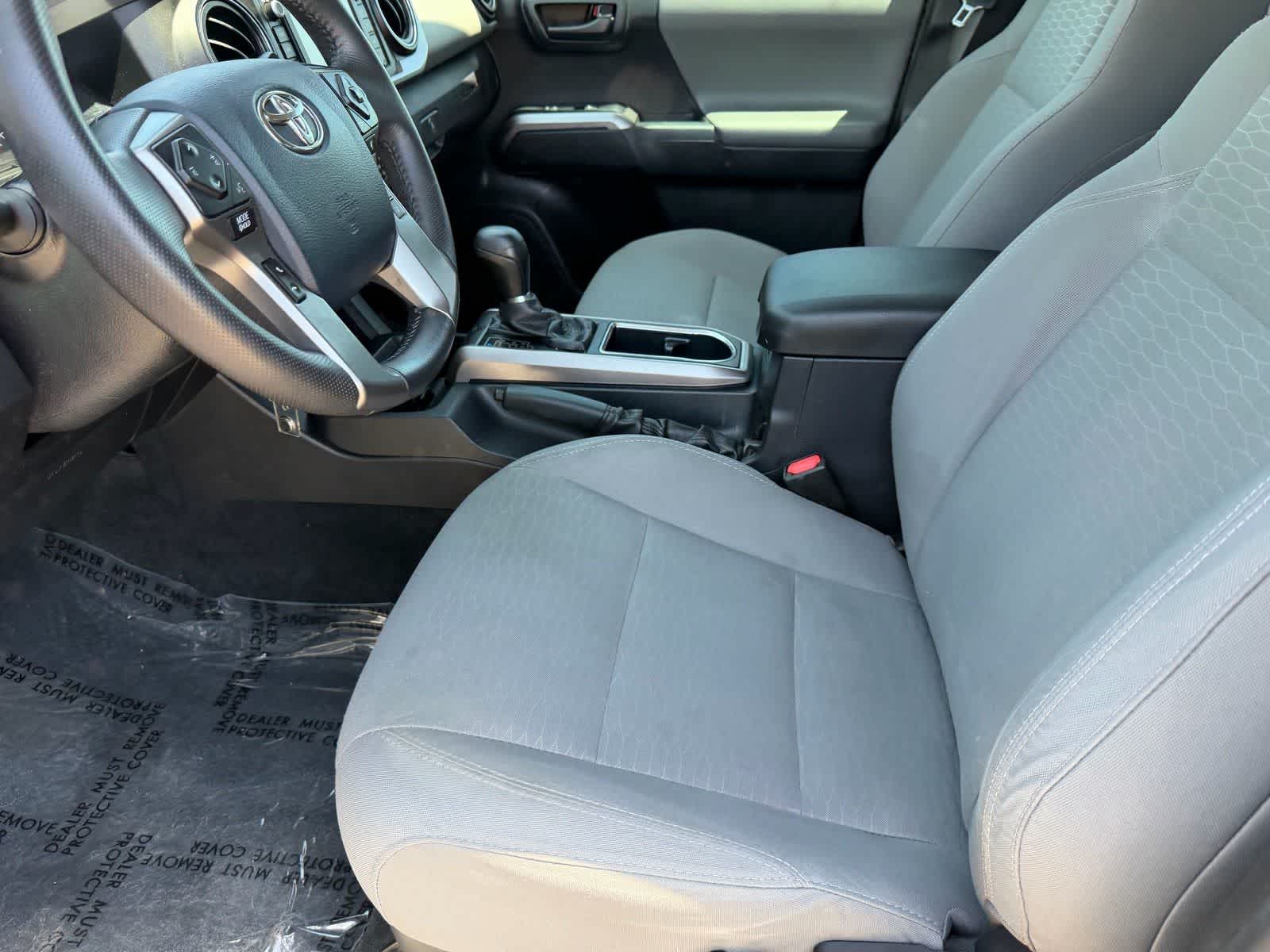 Thumbnail: 2019 Toyota Tacoma - 20