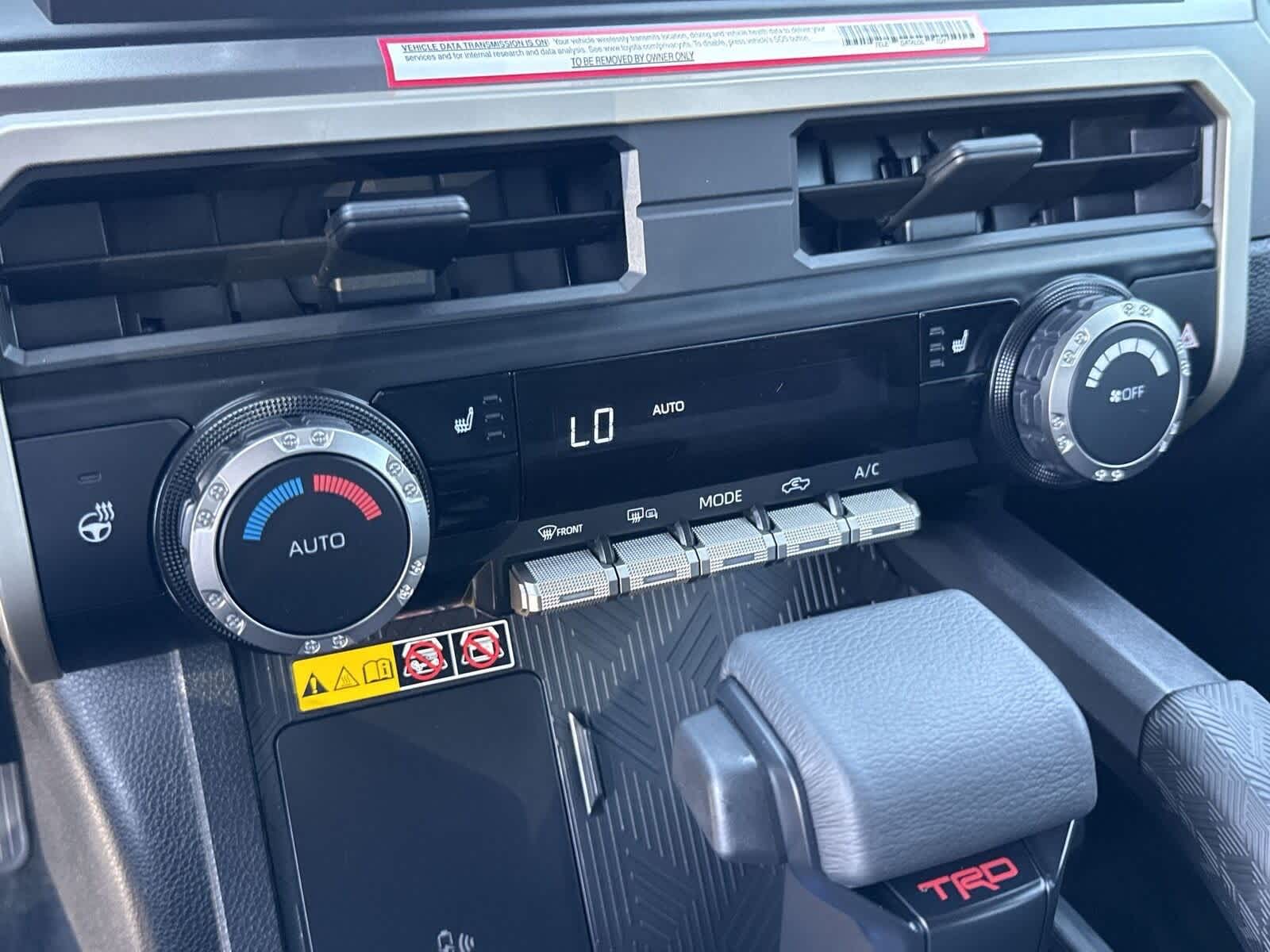 2024 Toyota Tacoma TRD Off-Road 23