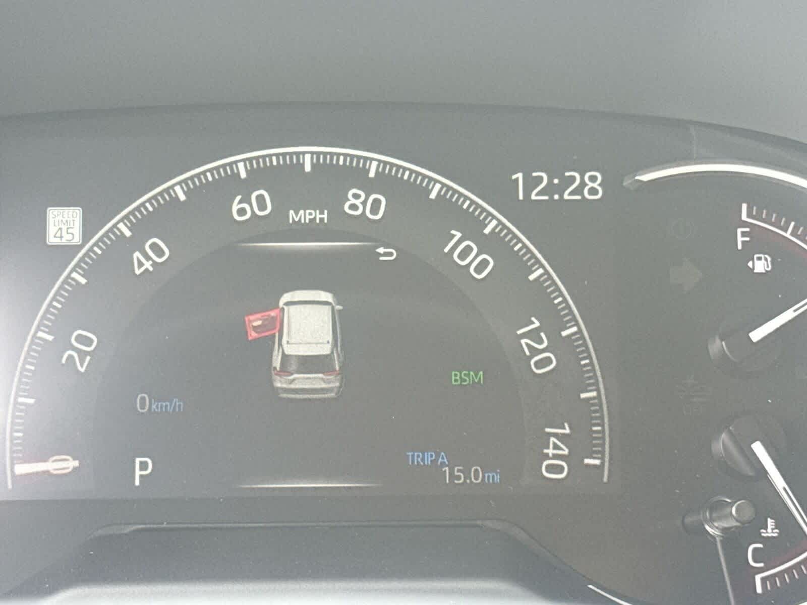 Thumbnail: 2025 Toyota RAV4 - 30