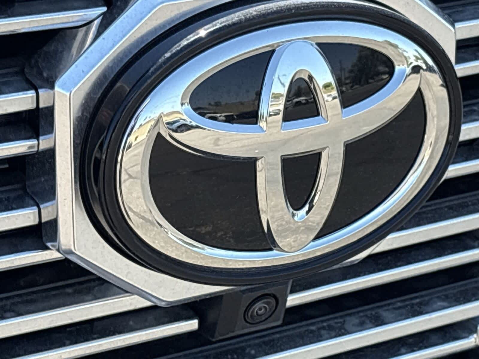 Thumbnail: 2025 Toyota Tacoma - 33