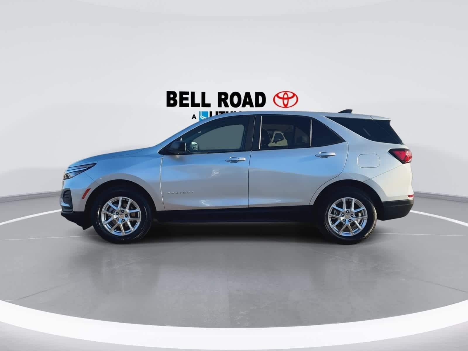 Thumbnail: 2022 Chevrolet Equinox - 5