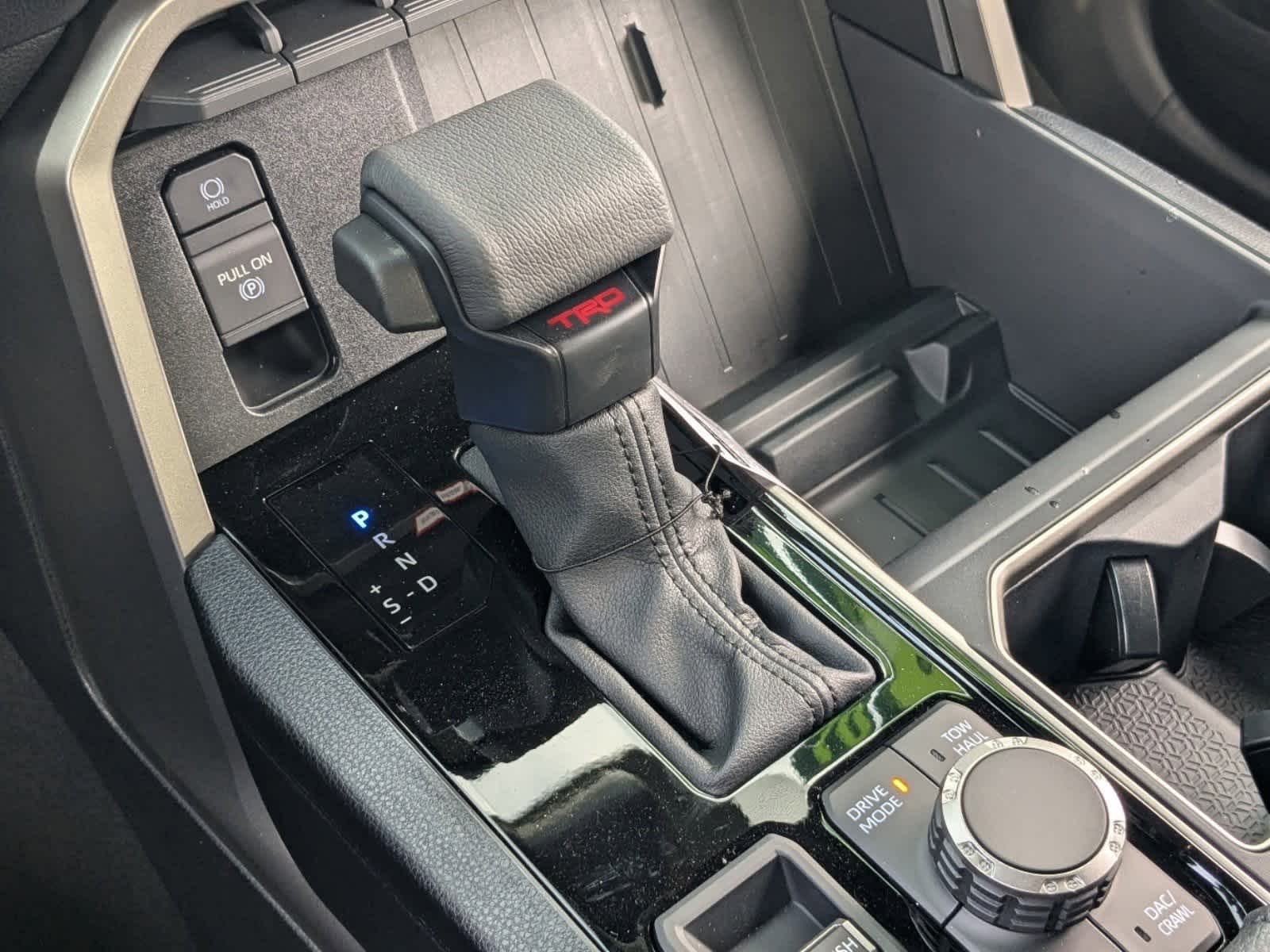 Thumbnail: 2025 Toyota Tundra - 18