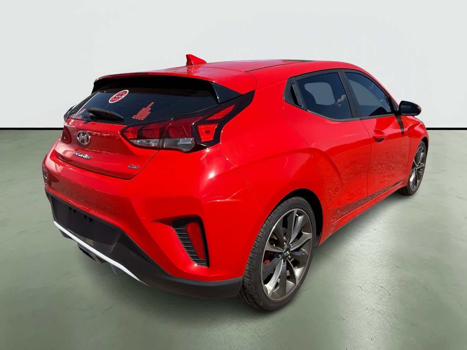 Thumbnail: 2020 Hyundai Veloster - 4