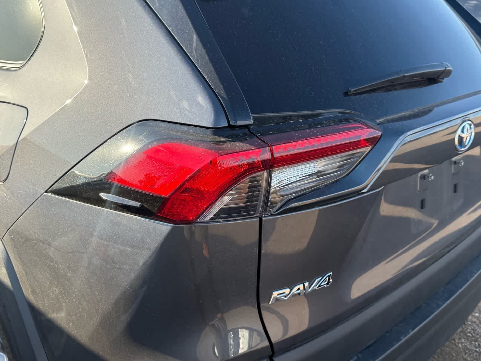 Thumbnail: 2022 Toyota RAV4 - 13
