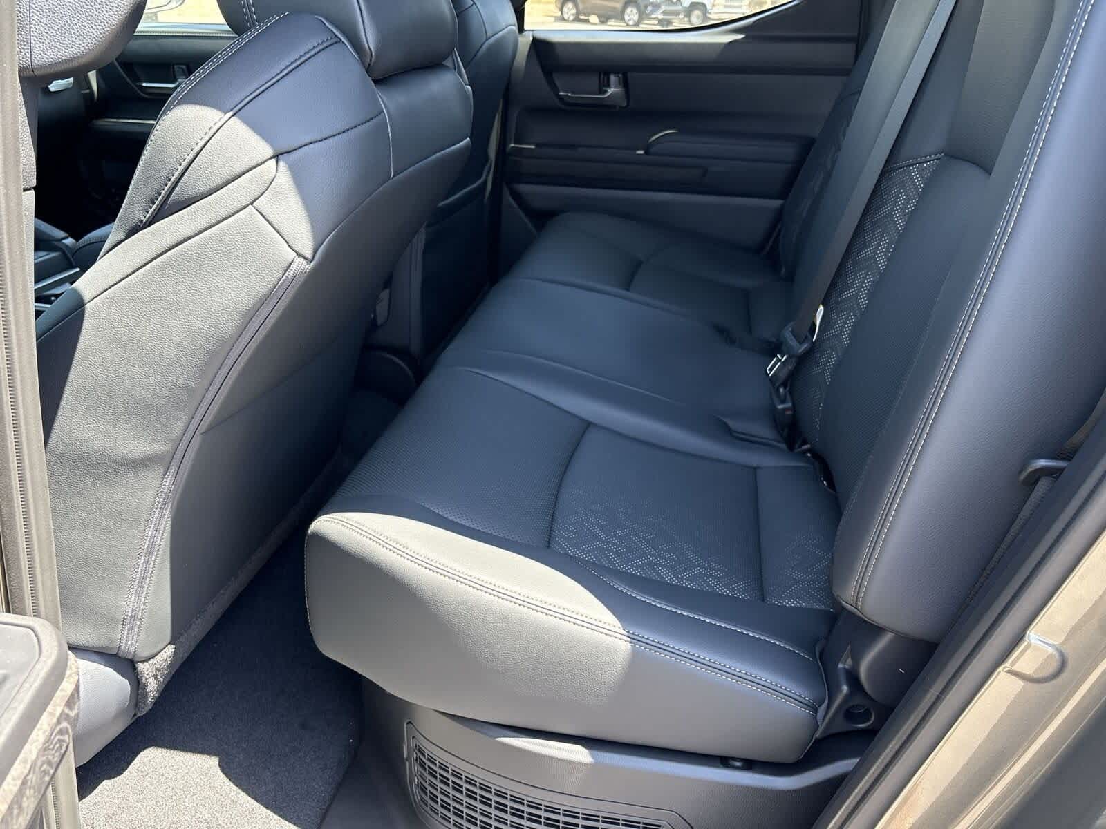 Thumbnail: 2025 Toyota Tacoma - 14