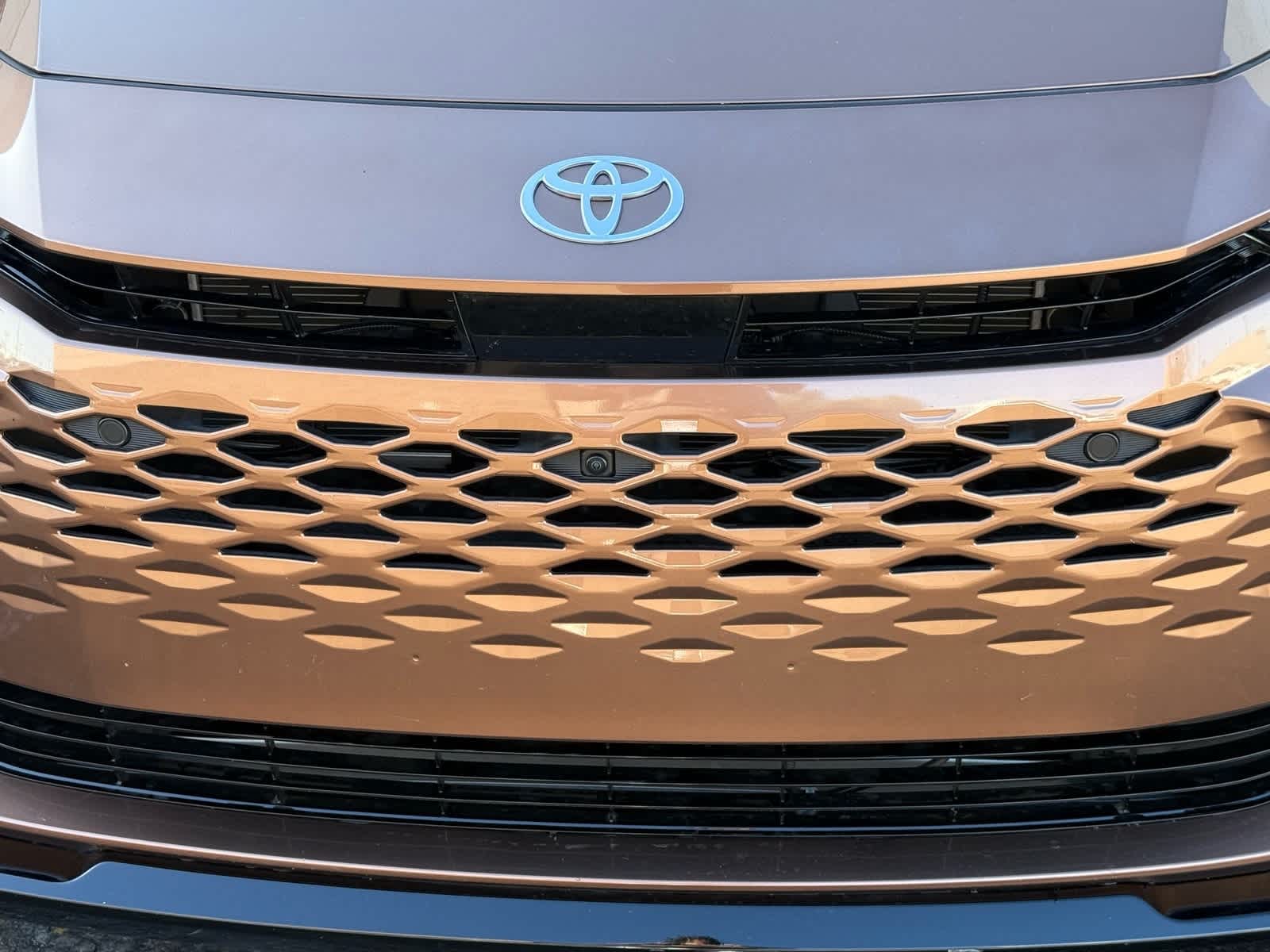 Thumbnail: 2025 Toyota Crown Signia - 28