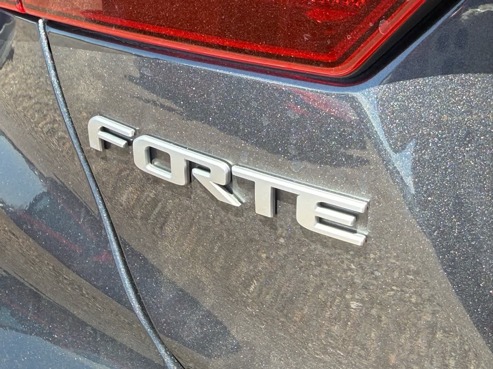 Thumbnail: 2024 Kia Forte - 15