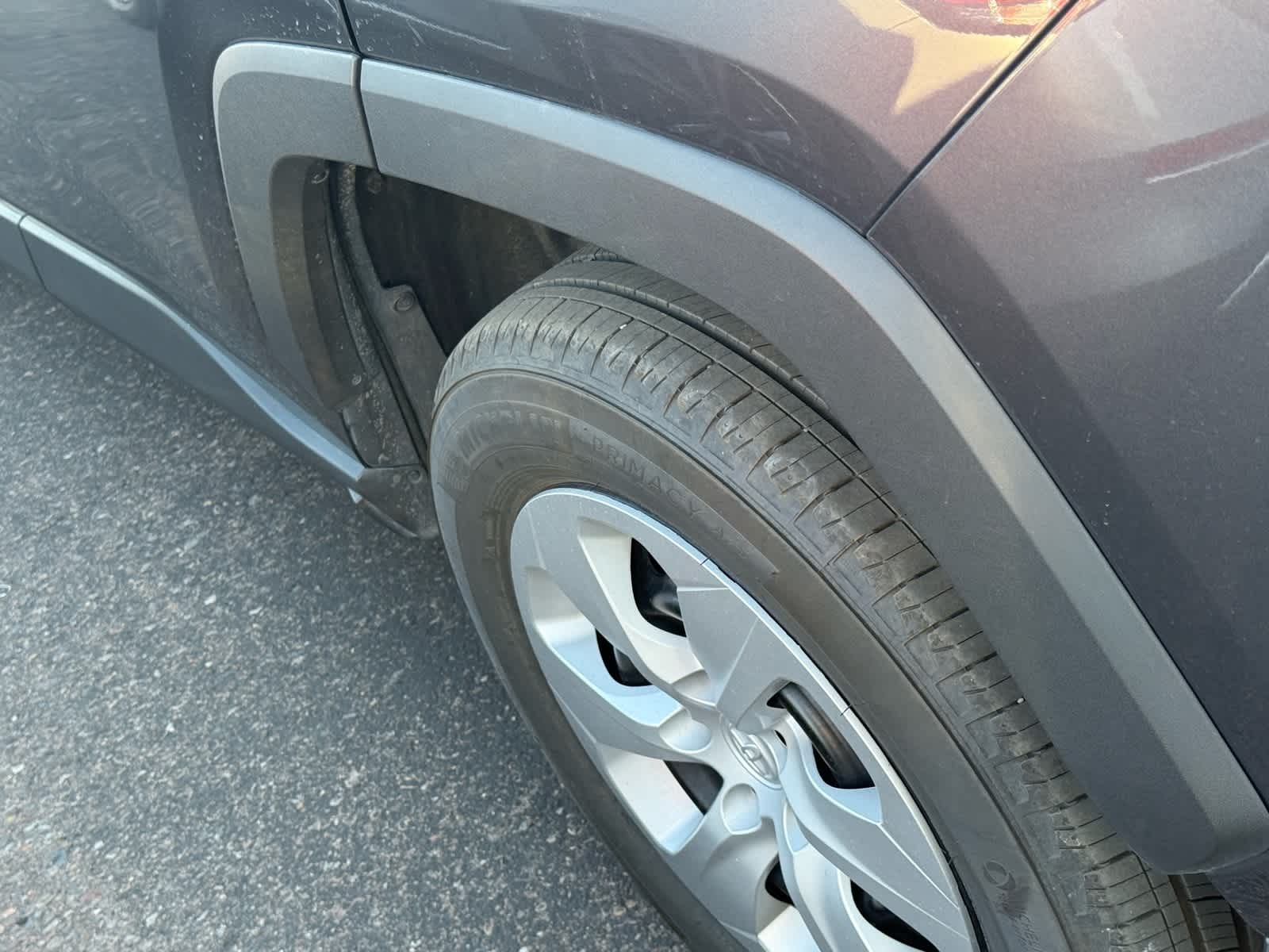 2024 Toyota RAV4 LE 12