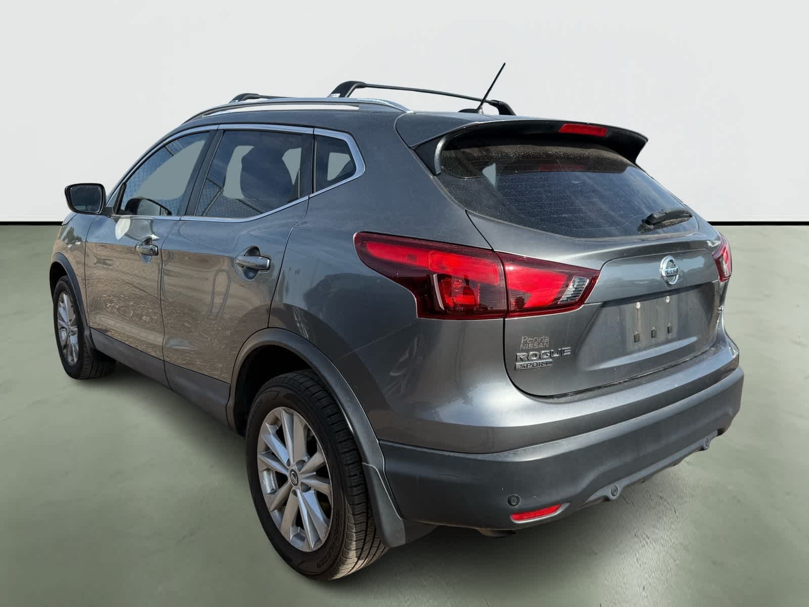 Thumbnail: 2019 Nissan Rogue Sport - 3
