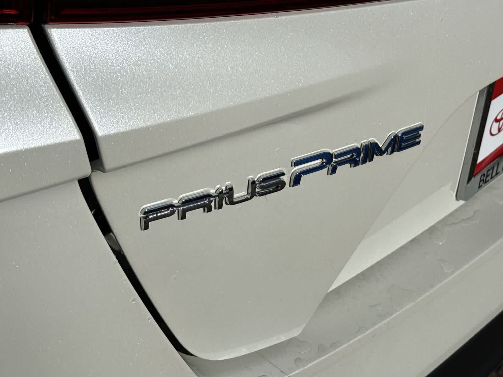 Thumbnail: 2017 Toyota Prius Prime - 33