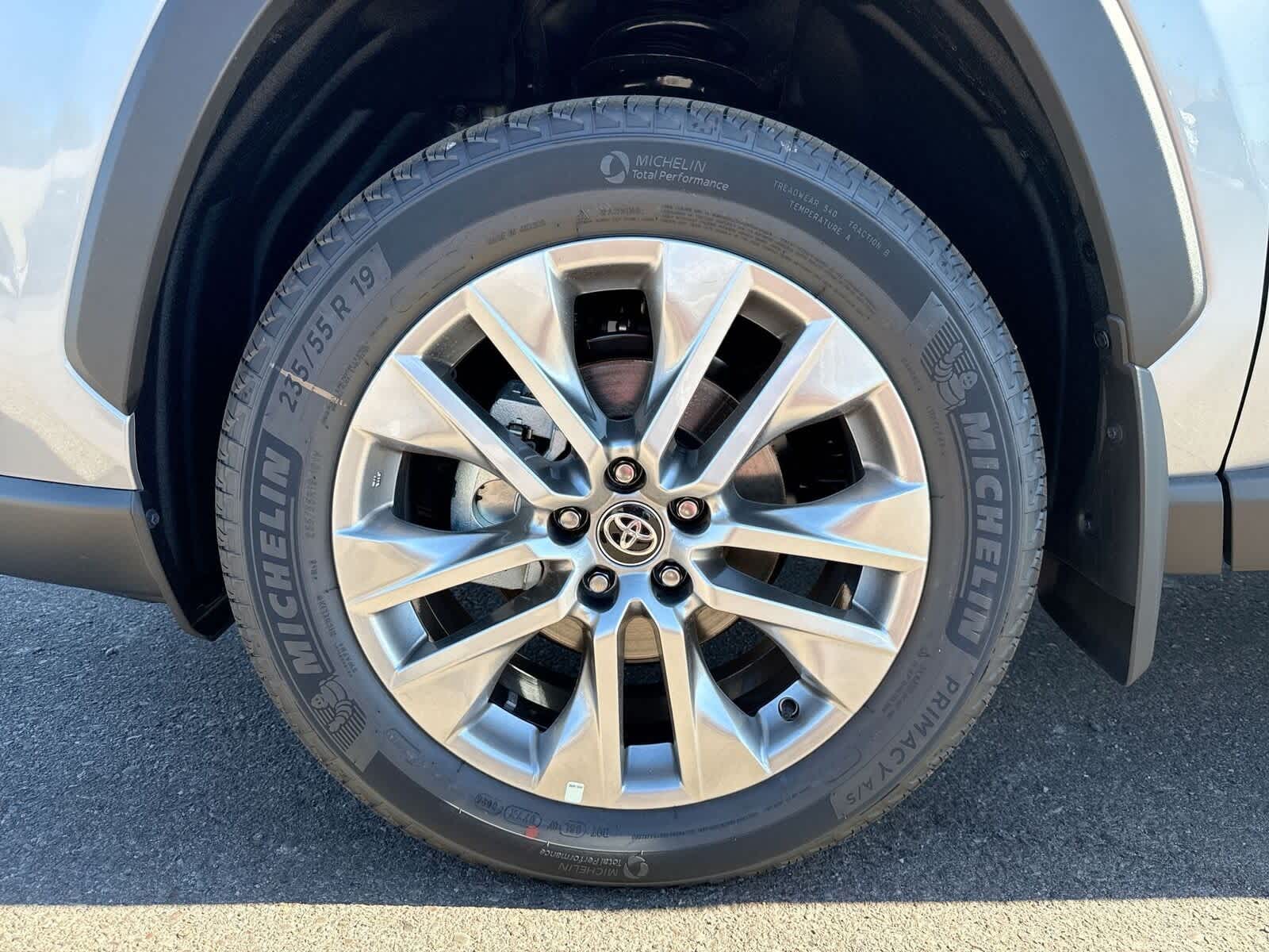 Thumbnail: 2025 Toyota RAV4 - 10