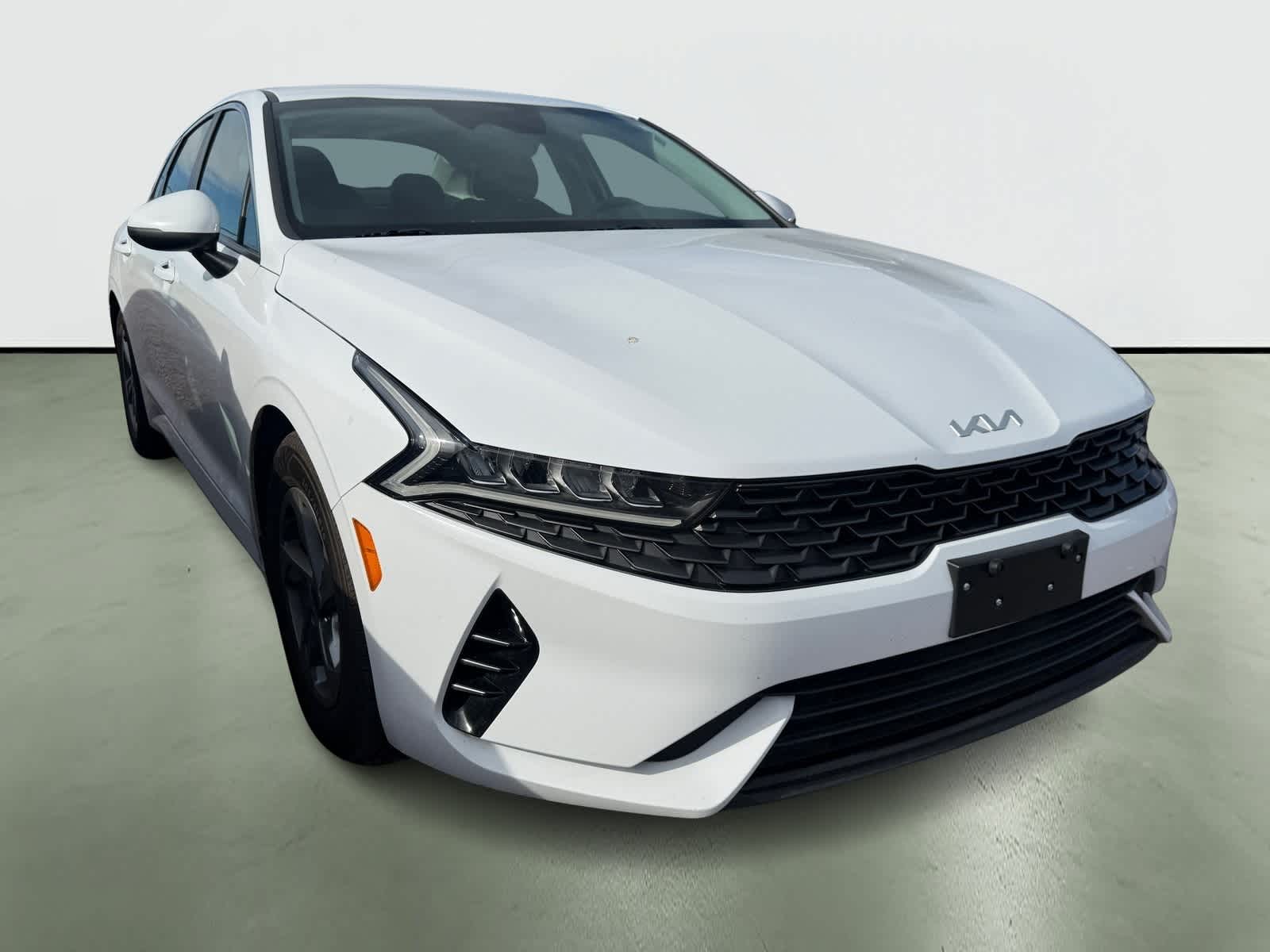 Thumbnail: 2023 Kia K5 - 5