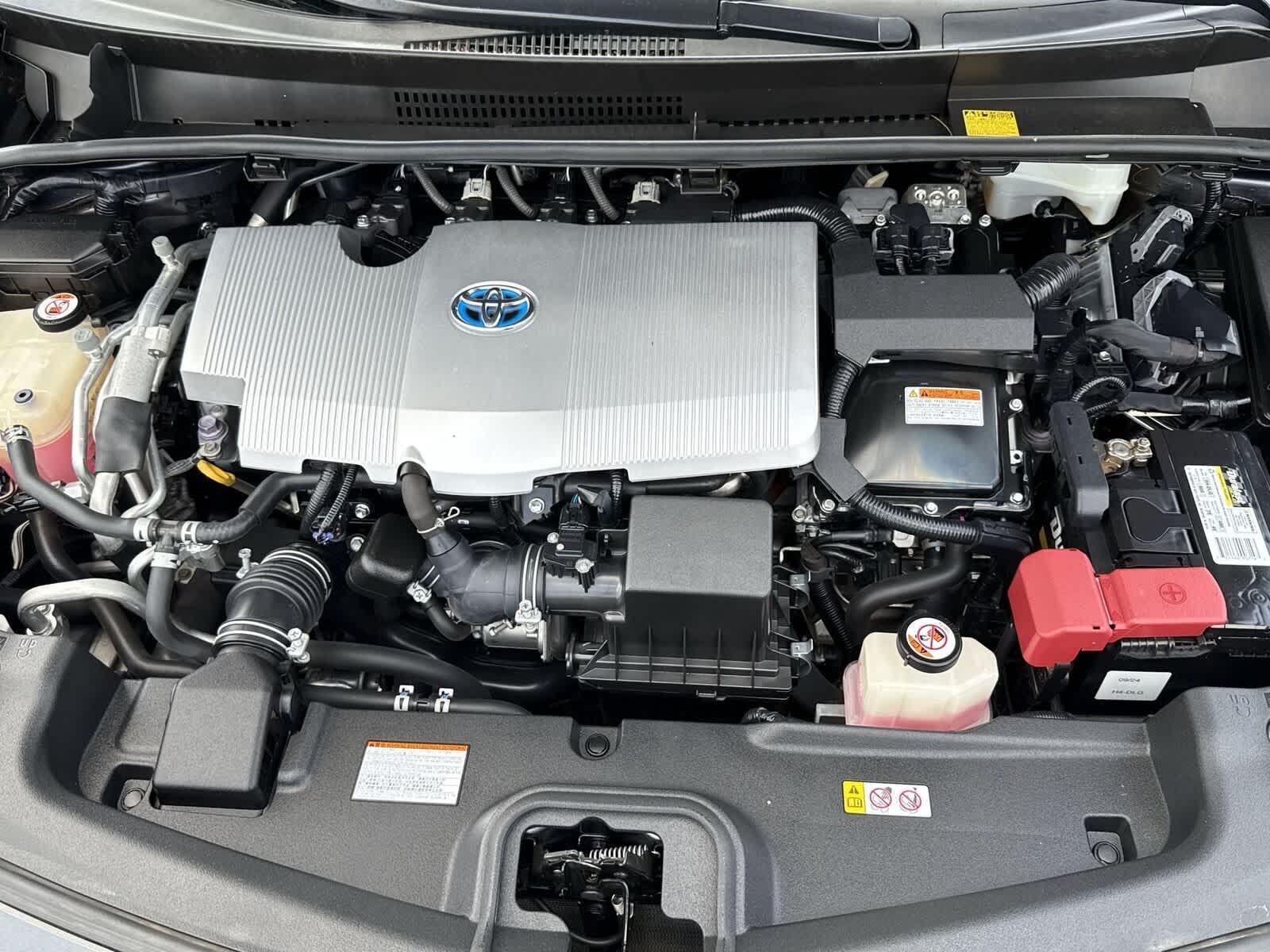 Thumbnail: 2018 Toyota Prius Prime - 30