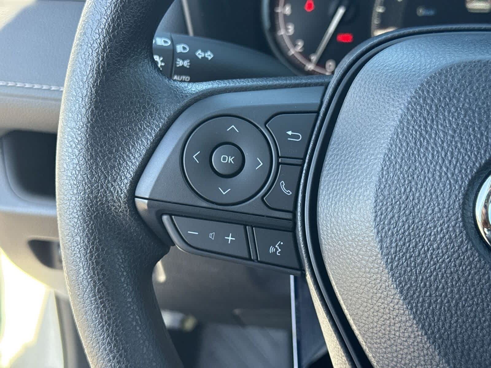 Thumbnail: 2025 Toyota RAV4 - 27