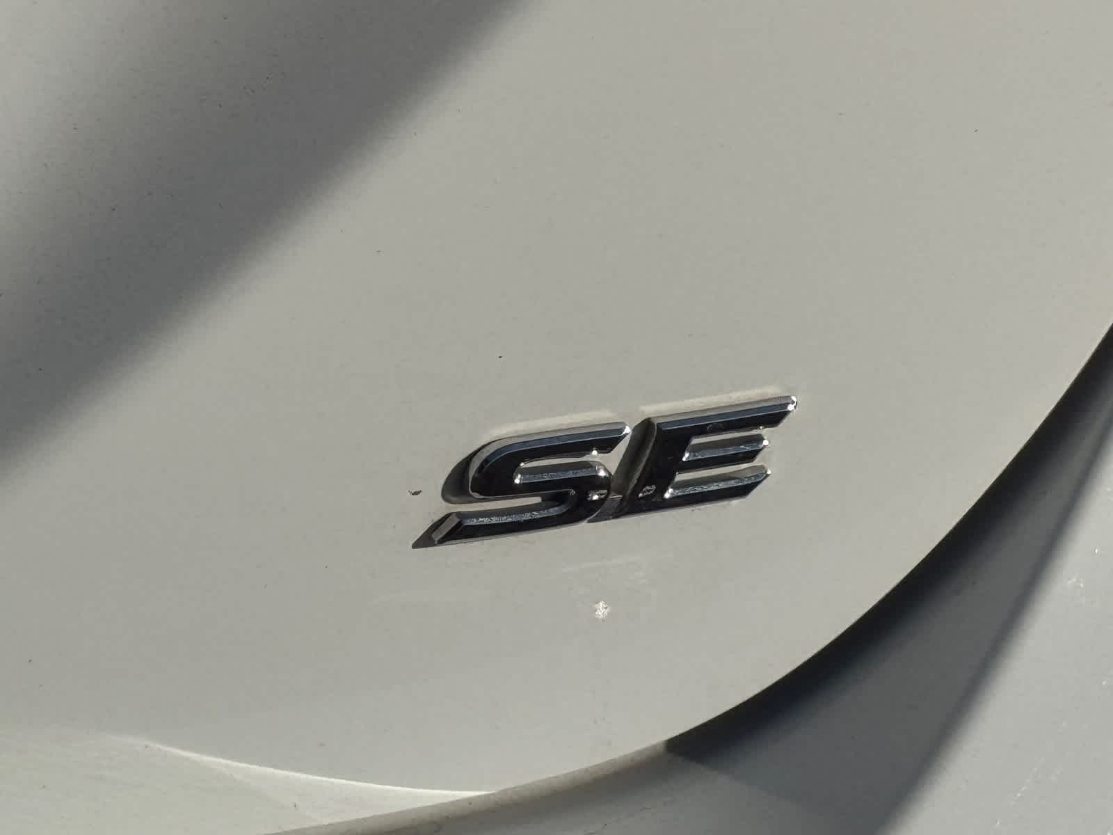 Thumbnail: 2019 Toyota Camry - 8