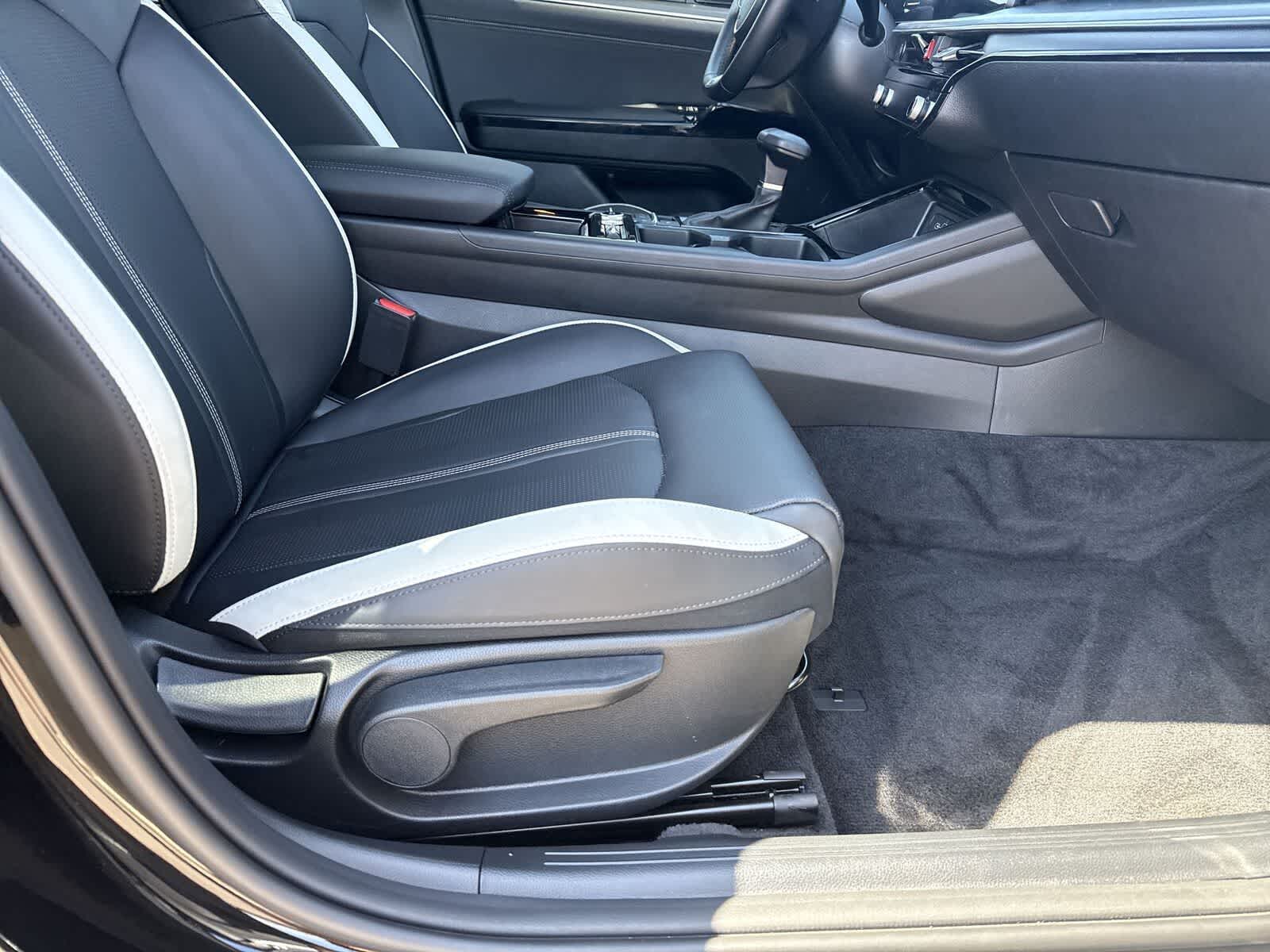 Thumbnail: 2025 Kia K5 - 12