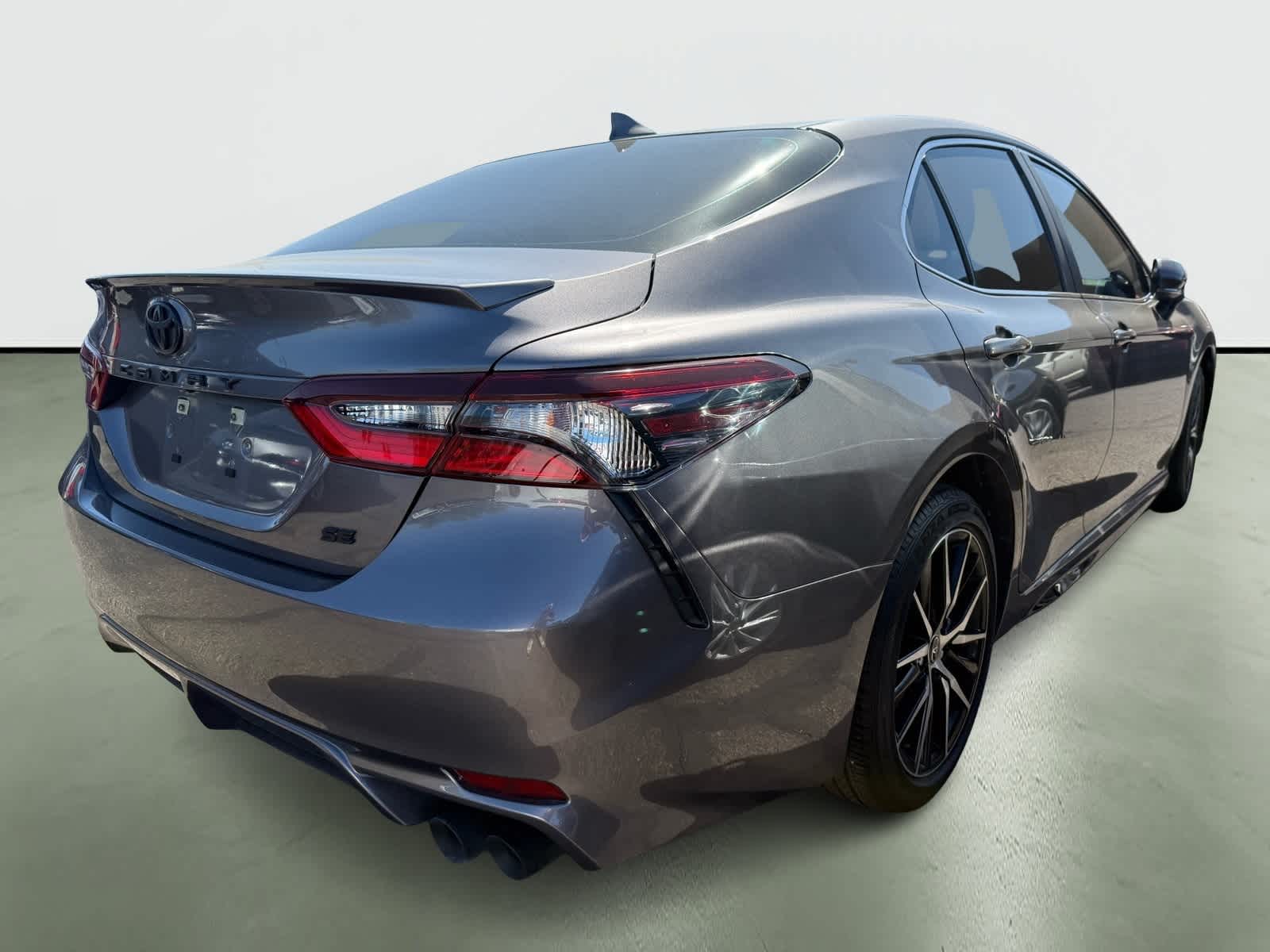 Thumbnail: 2023 Toyota Camry - 4