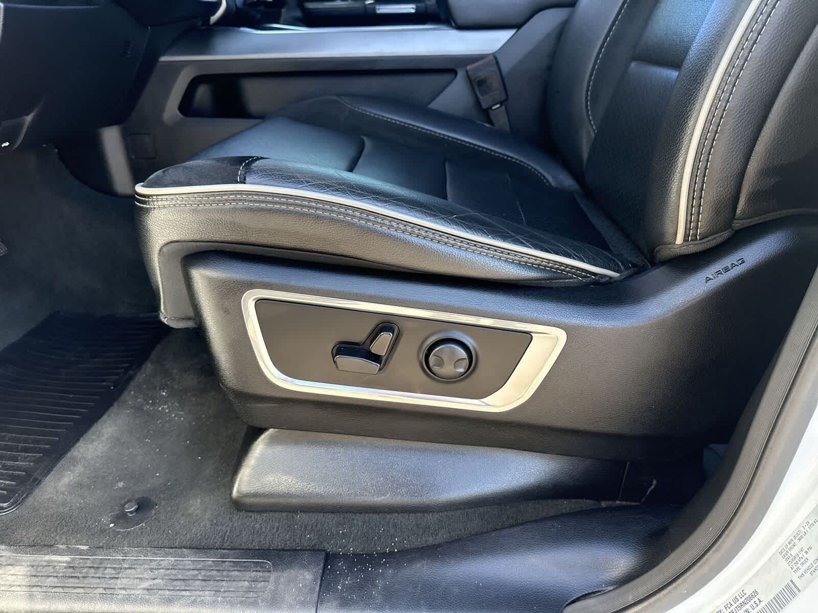 Thumbnail: 2024 RAM 1500 - 18