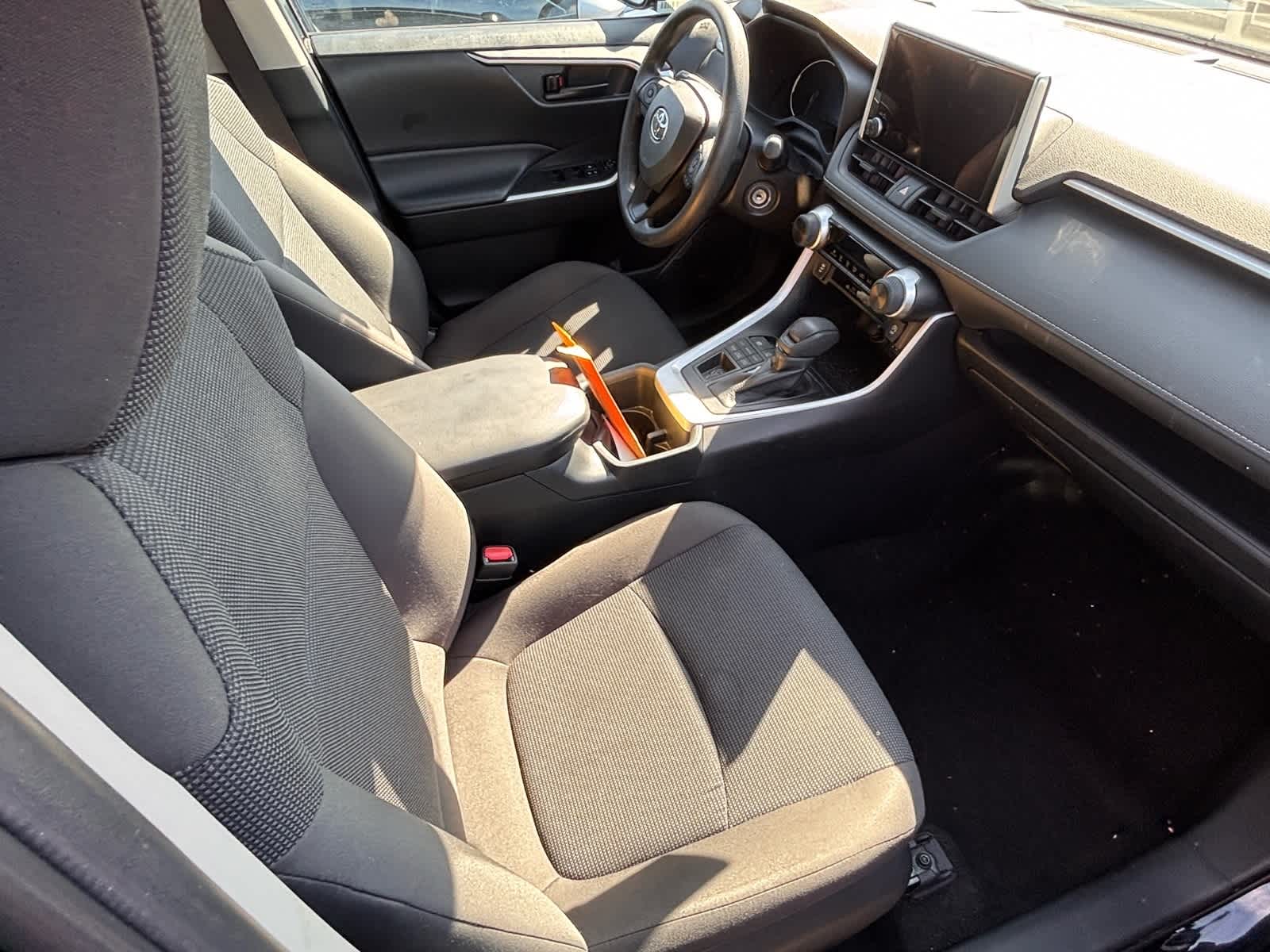 2024 Toyota RAV4 LE 19