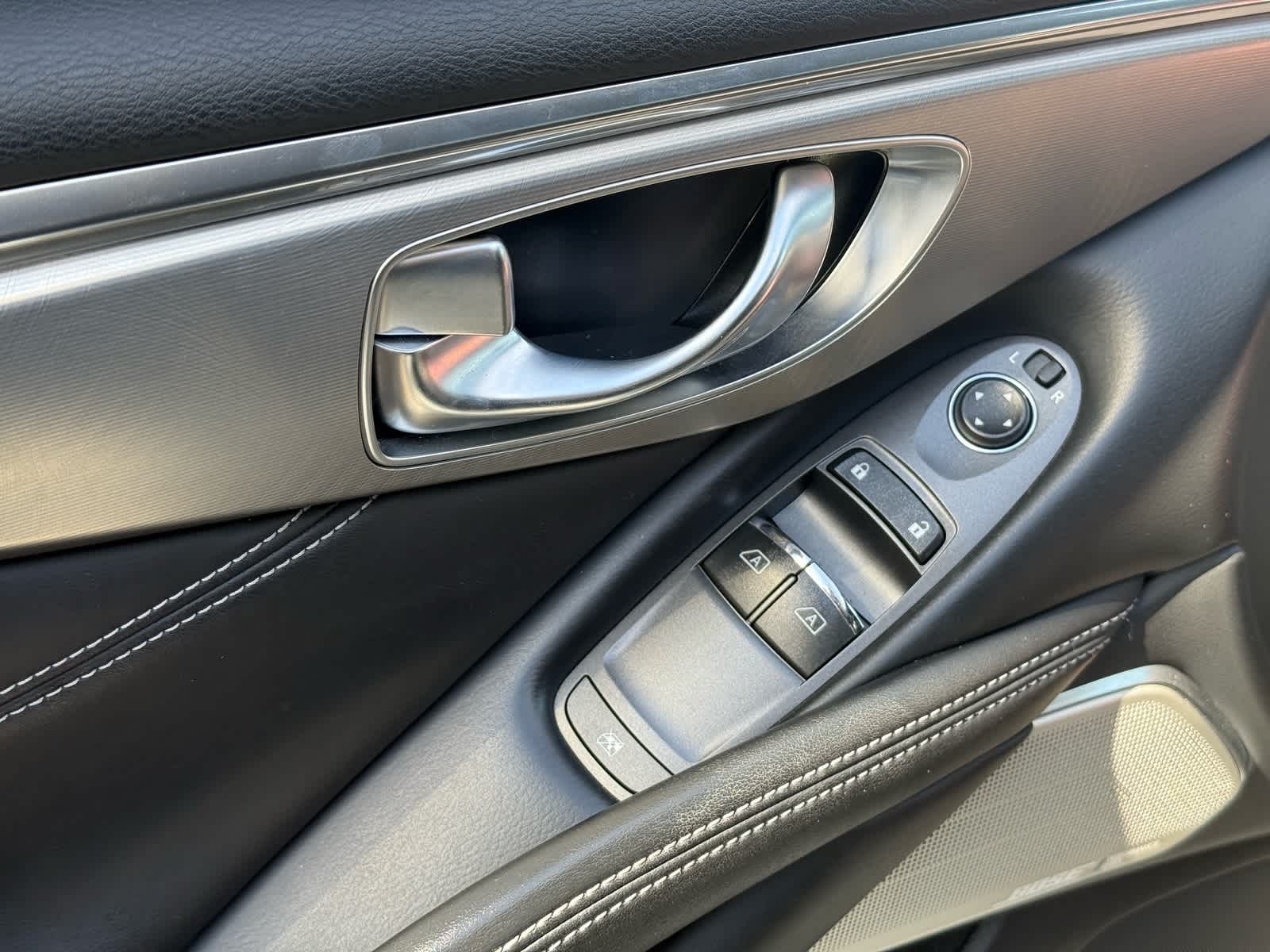 Thumbnail: 2020 INFINITI Q60 - 15