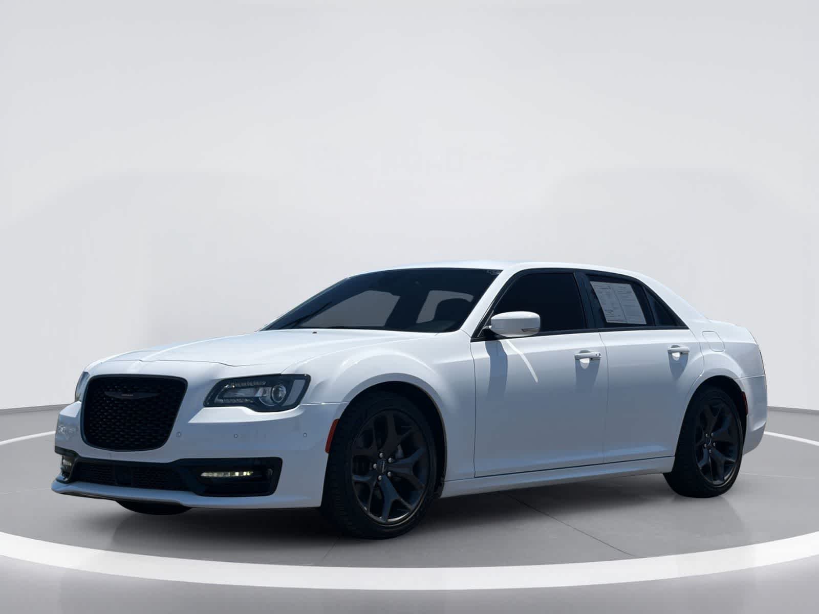 Thumbnail: 2021 Chrysler 300 - 2