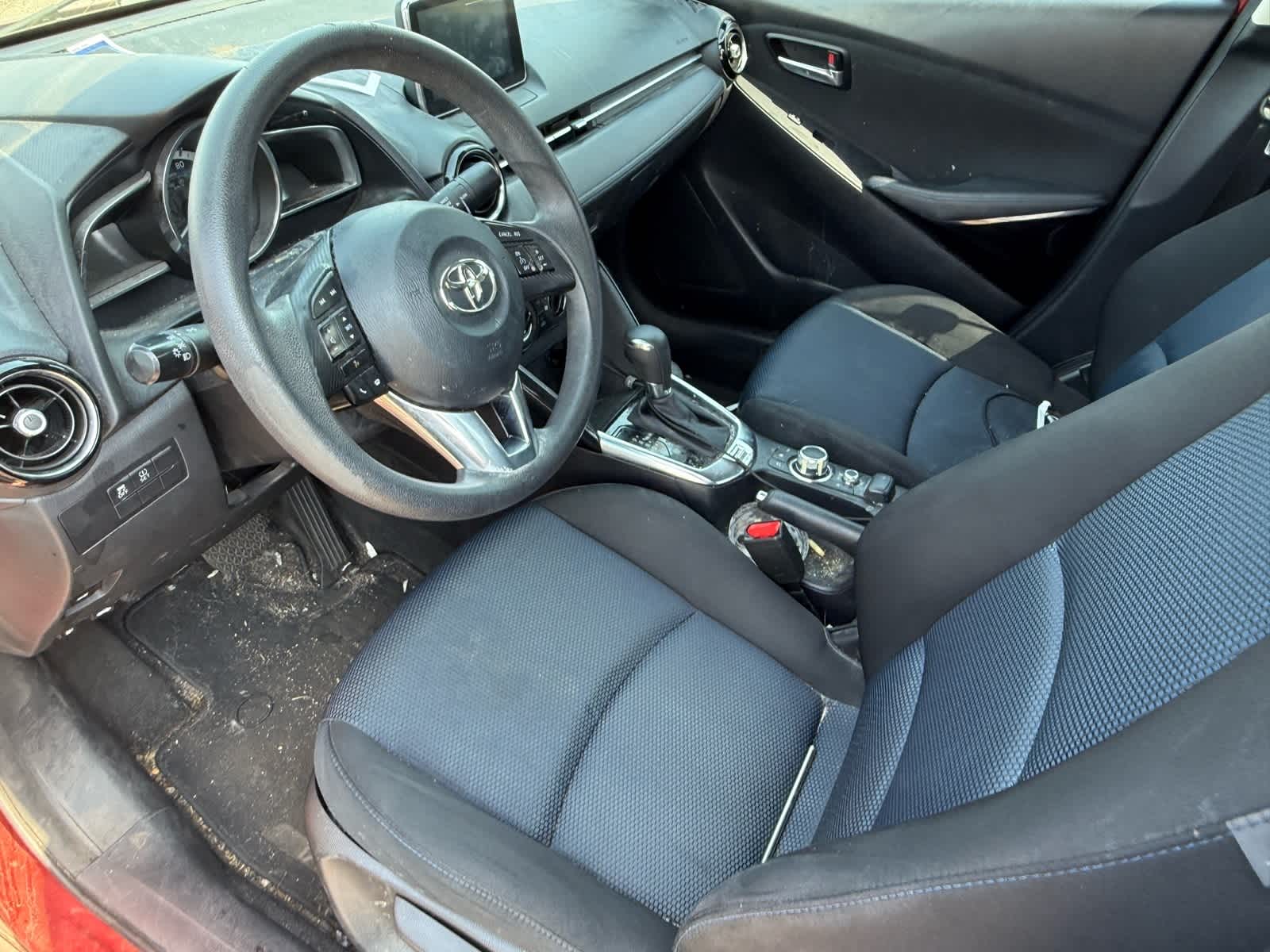Thumbnail: 2018 Toyota Yaris iA - 14