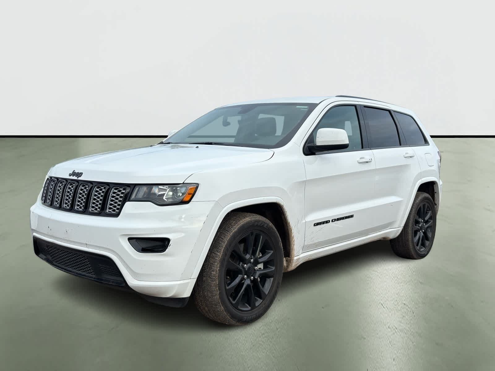 Thumbnail: 2021 Jeep Grand Cherokee - 2